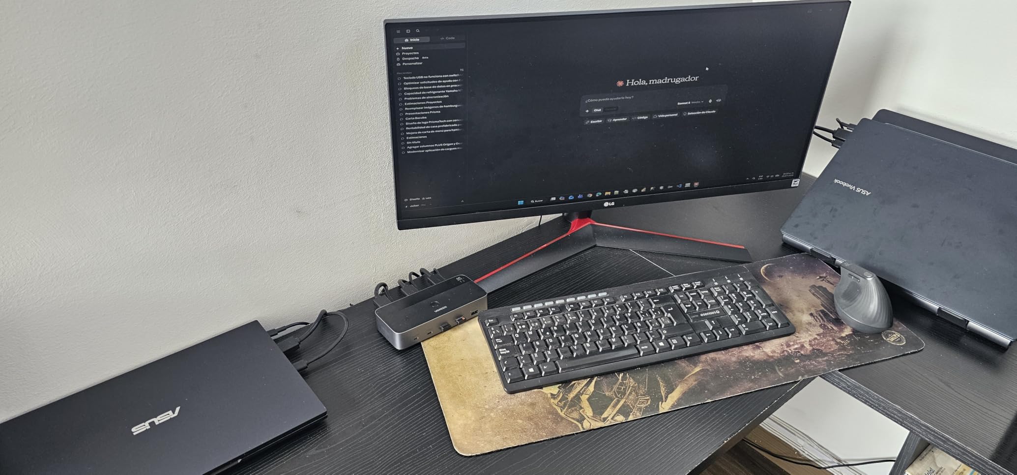 UGREEN HDMI KVM Switch 2 Monitors 2 Computers 4K@60Hz, with 4 USB 3.0 Ports | for 2 Computers Sharing 2 Monitors Keyboard Mouse Printer Webcam, with 4 HDMI + 2 USB Cables, Power Adapter and Controller customer photo 2