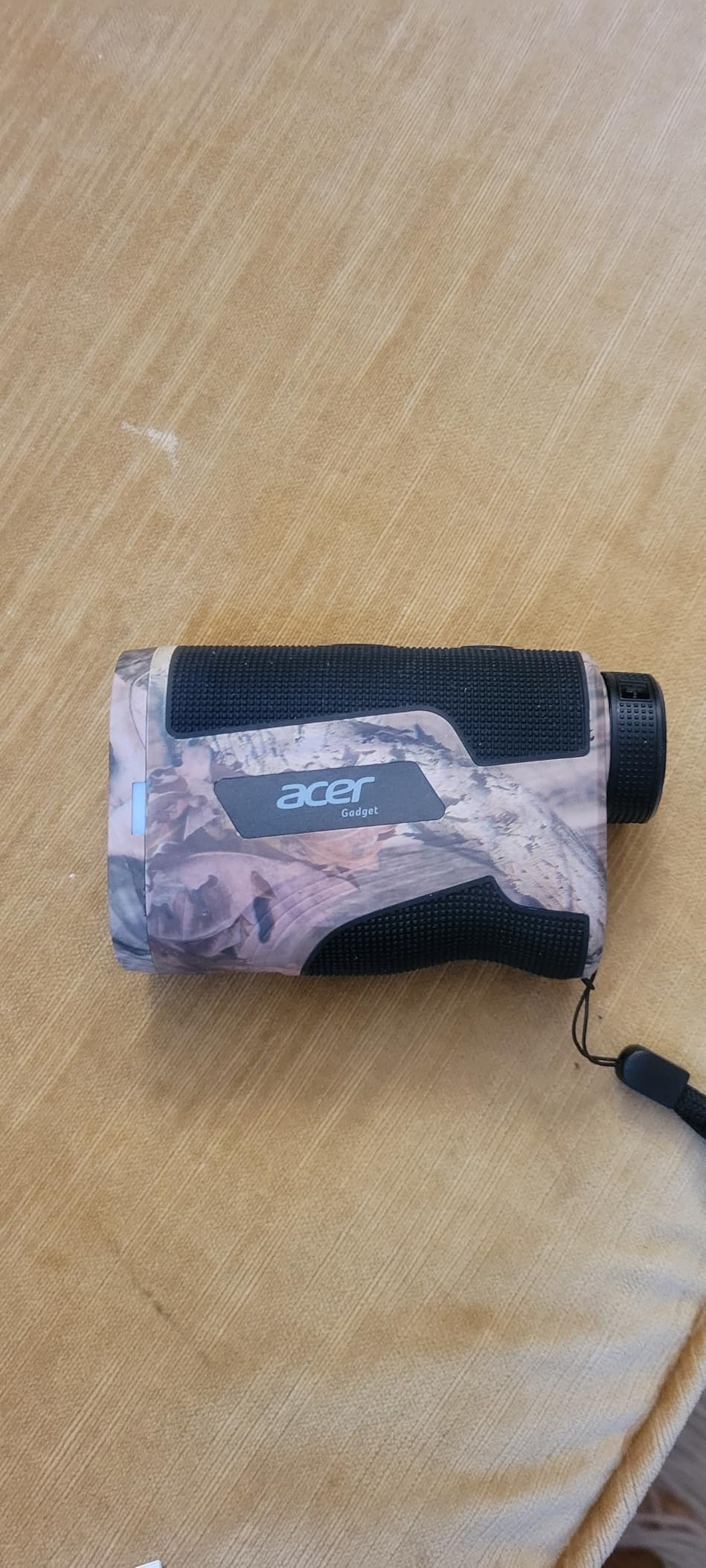 Acer Hunting Range Finder with Slope, 800 Yards Range Finder for Hunting, 6X Magnification, Waterproof Archery Rangefinder for Deer, Rechargeable Battery with Magnet Stripe customer photo 1