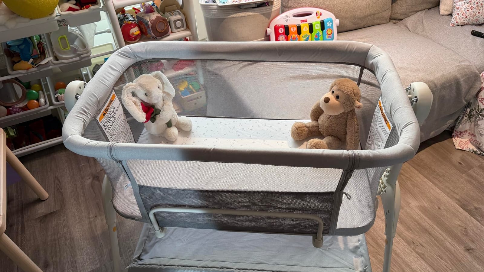 HARPPA Cuddly Sway Baby Bassinet Bedside Sleeper, 3 in 1 Rocking Bassinet | Full Mesh Sides, Premium Fiber Mattress, Cotton Quilted Cover, 5 Adjustable Heights, 360° Swivel Wheels, 3°-7° Incline Range customer photo 2