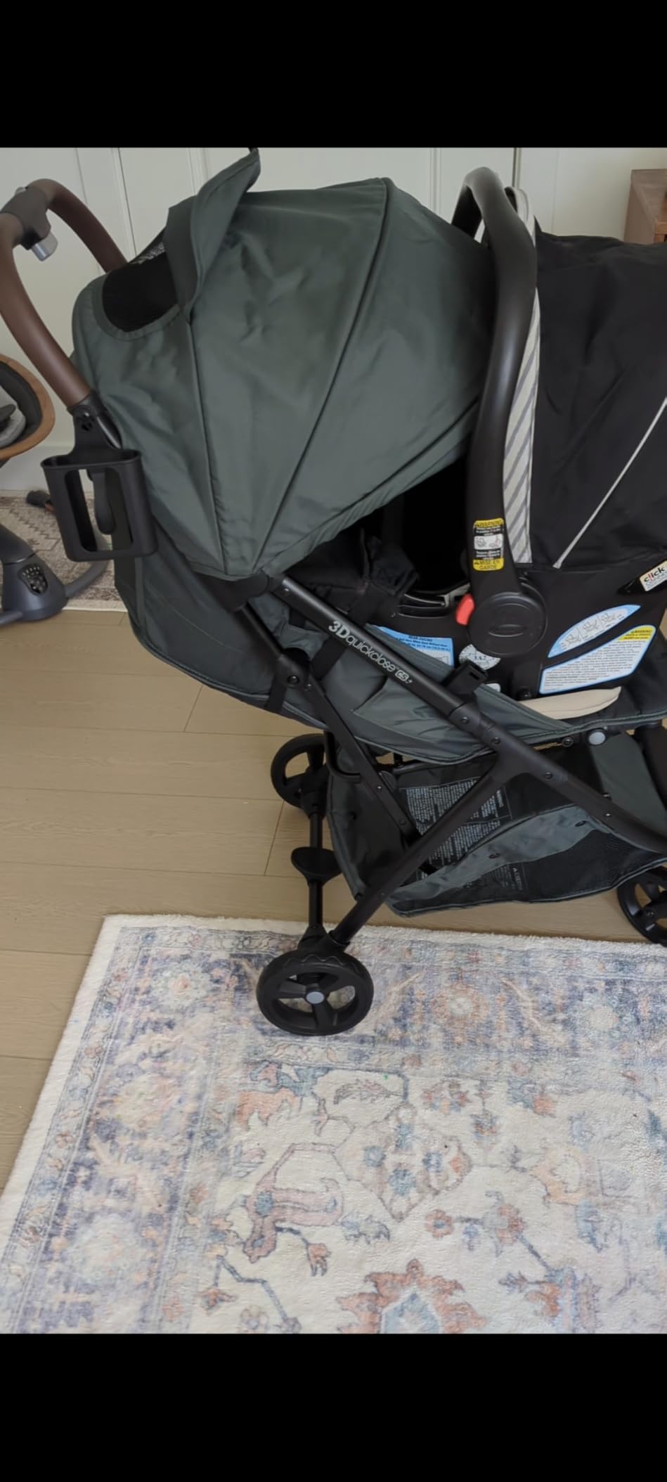 Ingenuity 3Dquickclose CS+ Compact Fold Stroller - Lightweight Stroller with Oversized Canopy, Extra-Large Storage and Compact Fold, Black customer photo 2