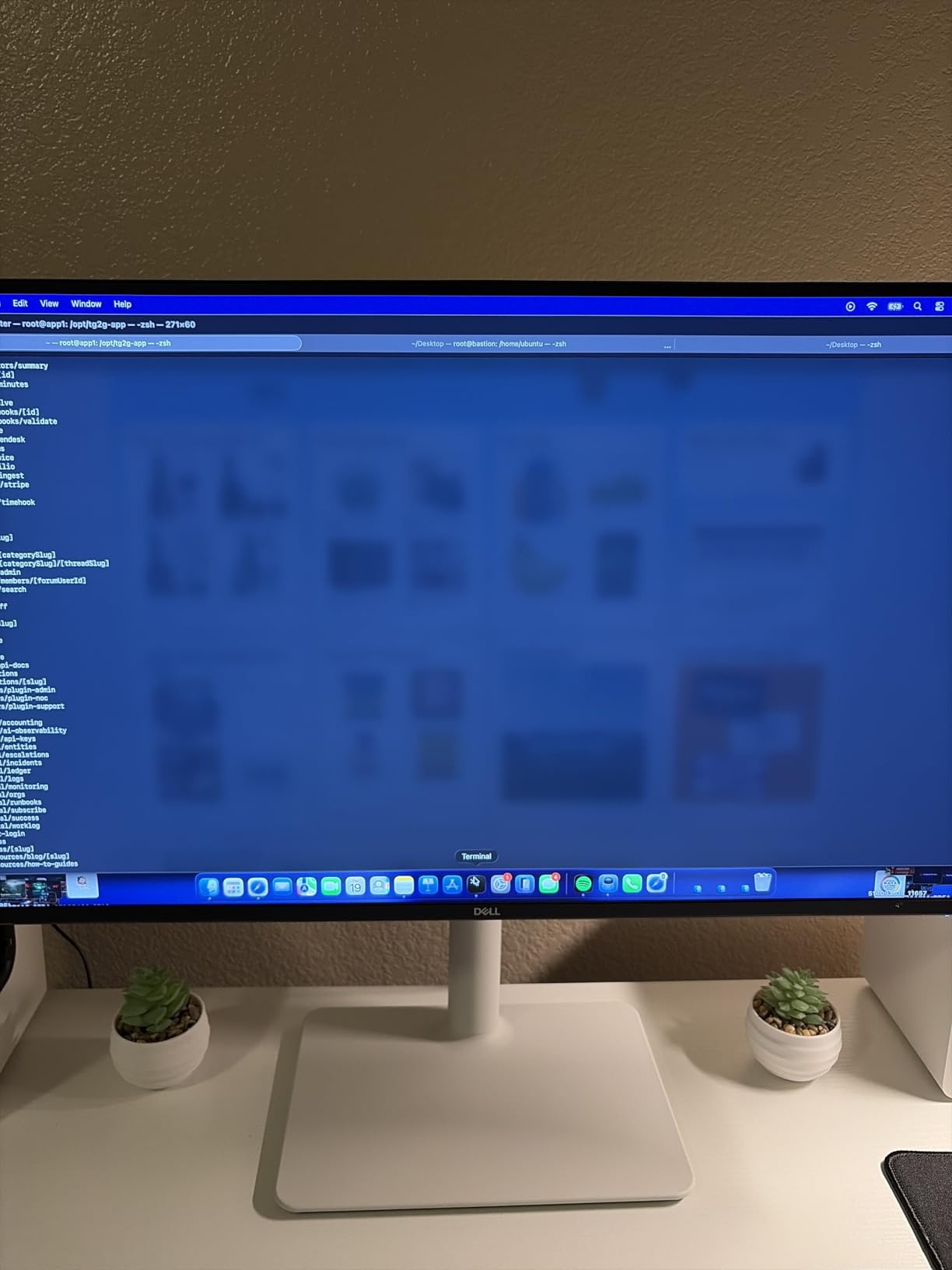 Dell 27 Monitor S2725QC, 4K UHD IPS, 120Hz, 99% sRGB, 4ms, FreeSync Premium | 3840x2160, 163 PPI, USB-C, HDMI, DisplayPort, Anti-Glare, Eye Comfort Technology, LED Edgelight System customer photo 1