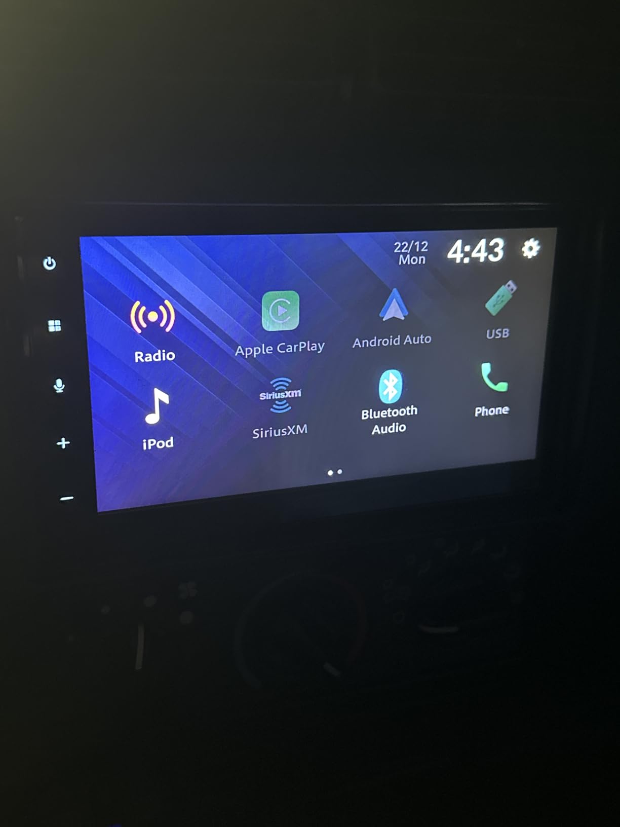 Pioneer DMH-1600NEX 6.8