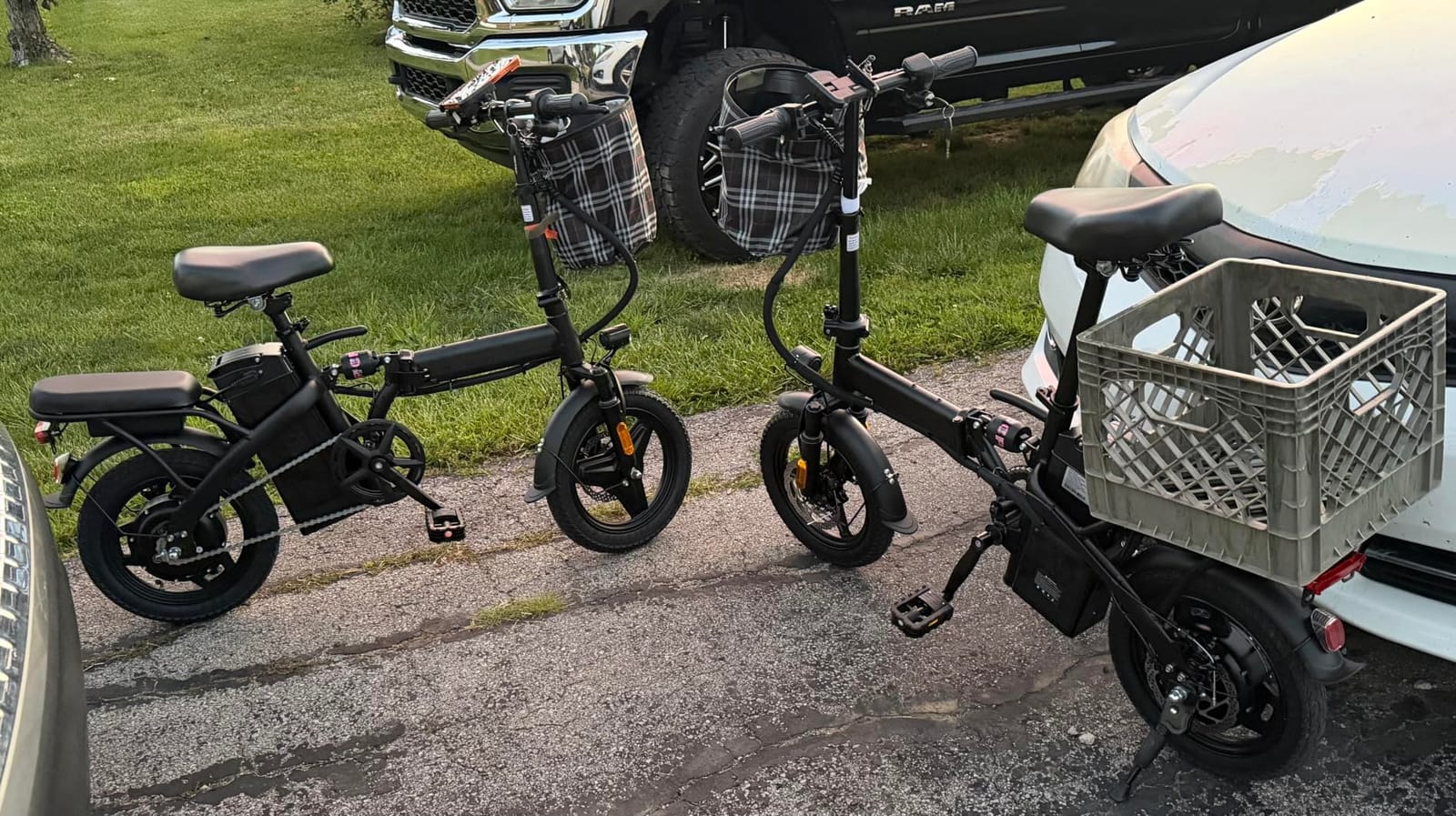 LELEKUAI Electric Bike for Adults and Teens, 520W-1200W Motor, 20-28MPH, 32 Miles Range, 48V 10Ah Battery, 3-Level Pedal Assist, 14