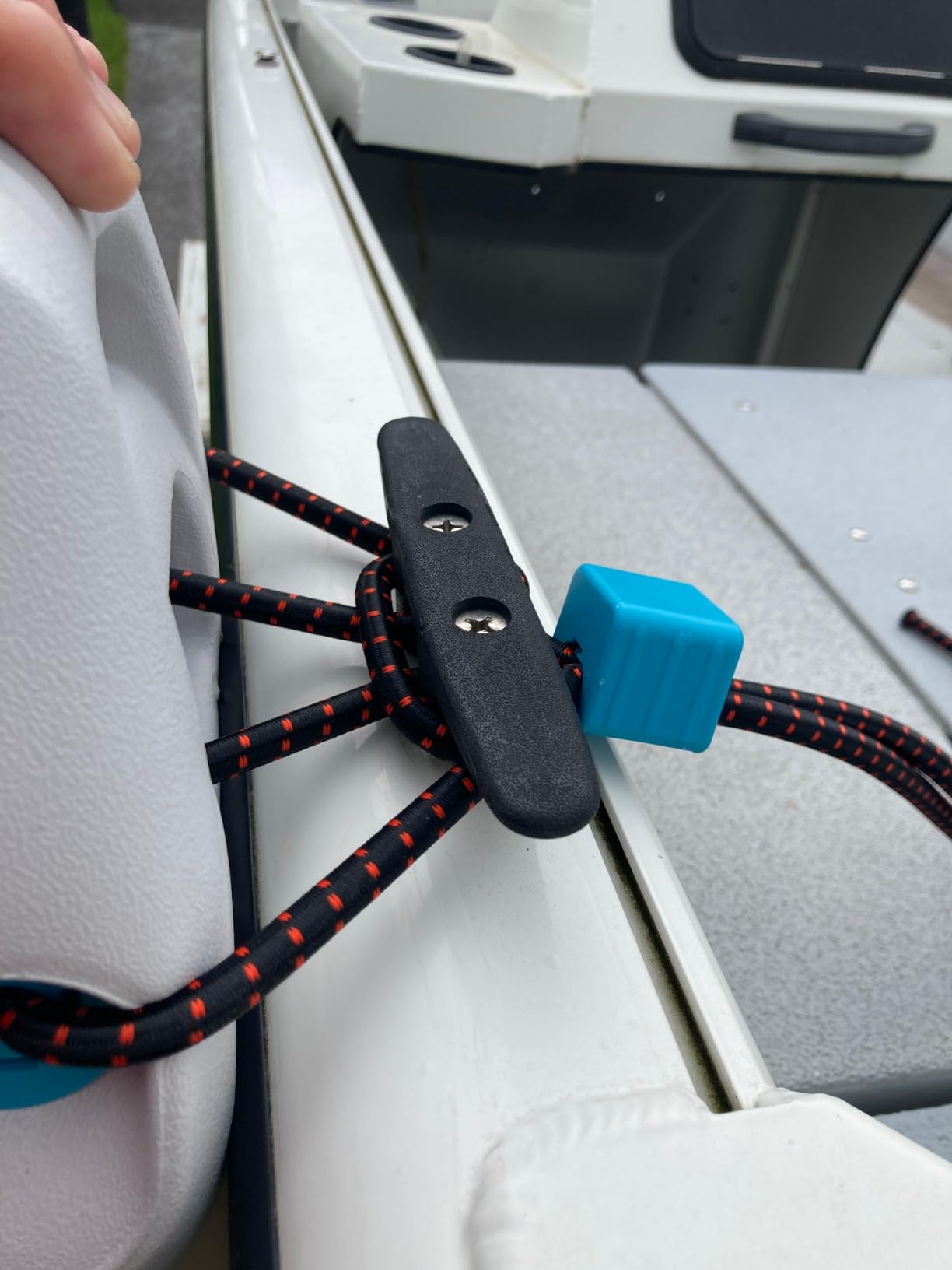 AWEMUFA Boat Fenders Easy to Install Bumper for Docking Ideal Fender for Pontoon, Bass, Jet Ski and Fishing Boats customer photo 2