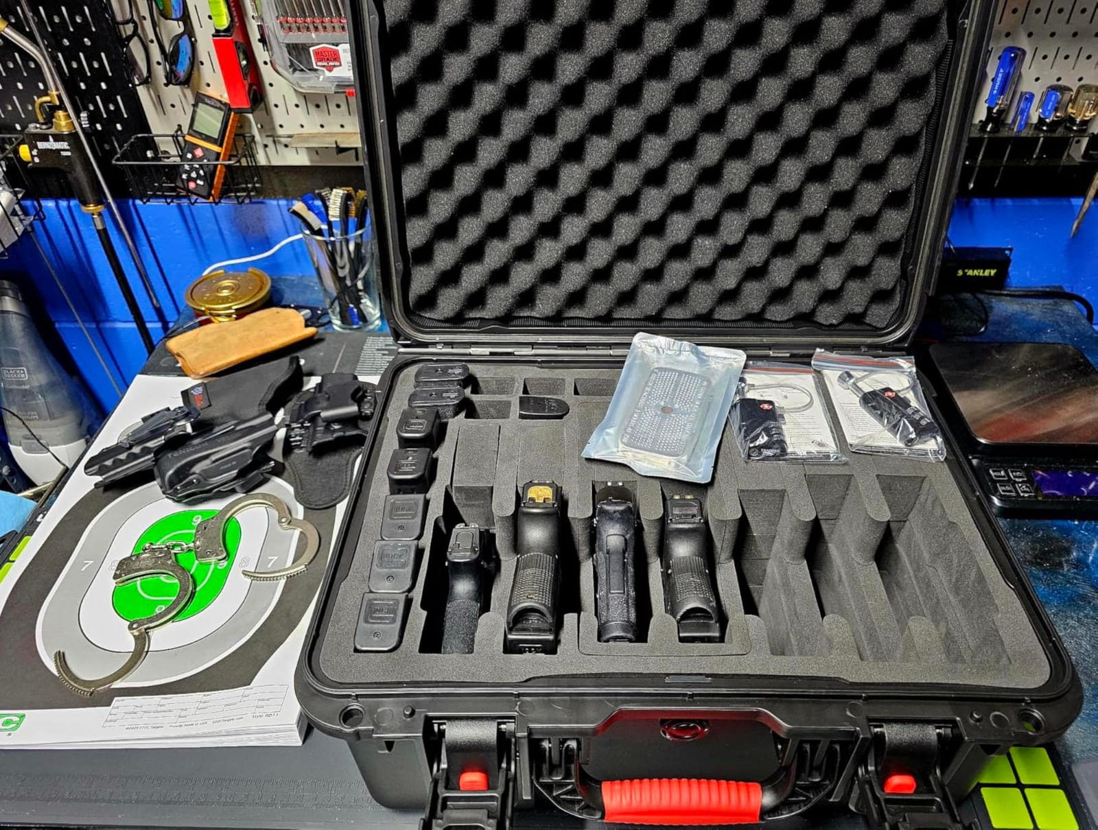 Pistol Gun Case for Multi Handguns - Hold Multiple Pistols & Magazines, Pre-cut Waterproof Hard Shell Gun Box, TSA Approved Pistol Case for SIG Sauer, Smith & Wesson, for Colt, for Revolver, for Glock customer photo 1