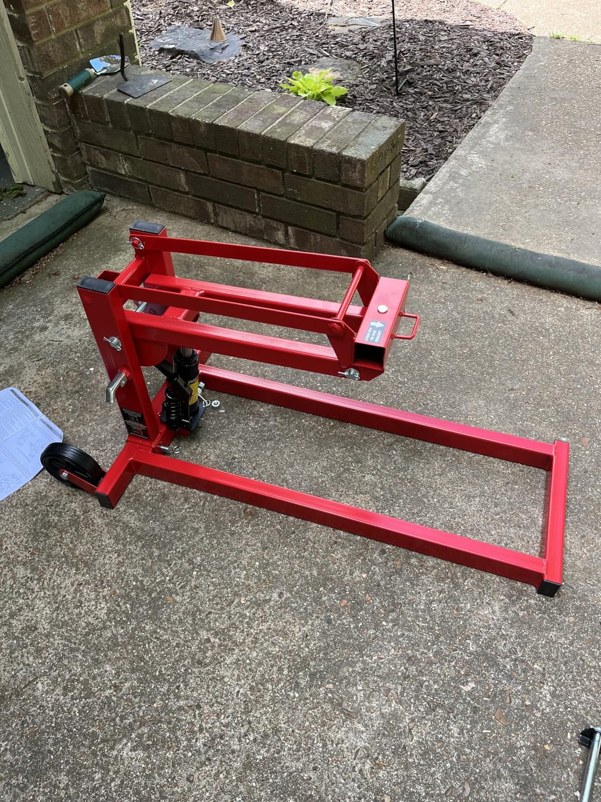 300lb Capacity, Adjustable Riding Lift Jack Heavy Duty Construction with Safety Lock, Non-Slip Wheels & Handle for Tractors, ATVs and Zero Turn Lawn Mowers customer photo 1