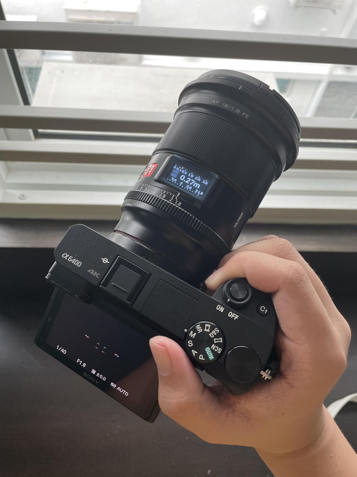 VILTROX AF 85mm F1.4 Pro FE Full Frame Lens for Sony E Mount customer photo 2