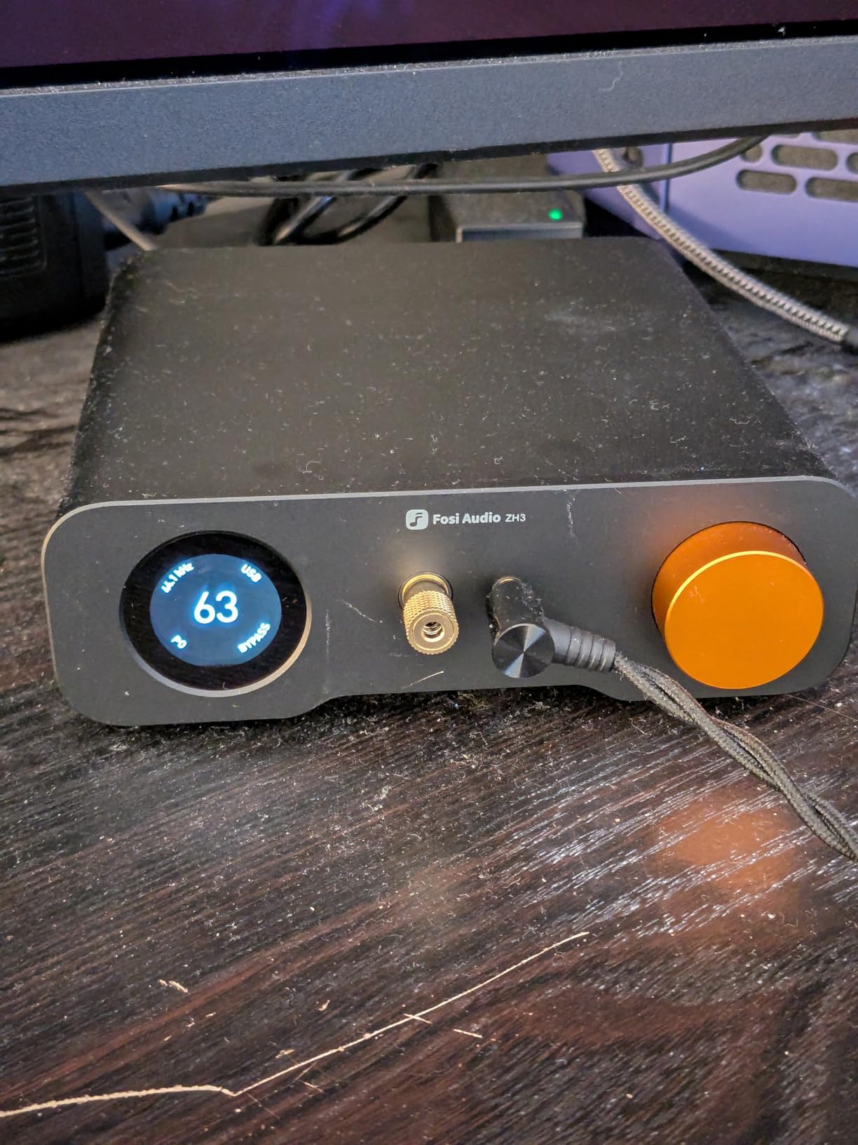Fosi Audio ZH3 DAC Headphone Amp, Fully Balanced Preamp with AKM4493SEQ XMOS XU316 PCM 768kHz for Amplifiers, USB/Optical/COAX/RCA/12V Trigger Input, XLR/RCA/4.4mm/6.35mm Output with Remote customer photo 1