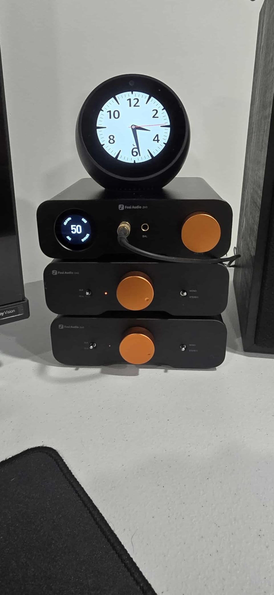 Fosi Audio ZH3 DAC Headphone Amp, Fully Balanced Preamp with AKM4493SEQ XMOS XU316 PCM 768kHz for Amplifiers, USB/Optical/COAX/RCA/12V Trigger Input, XLR/RCA/4.4mm/6.35mm Output with Remote customer photo 2