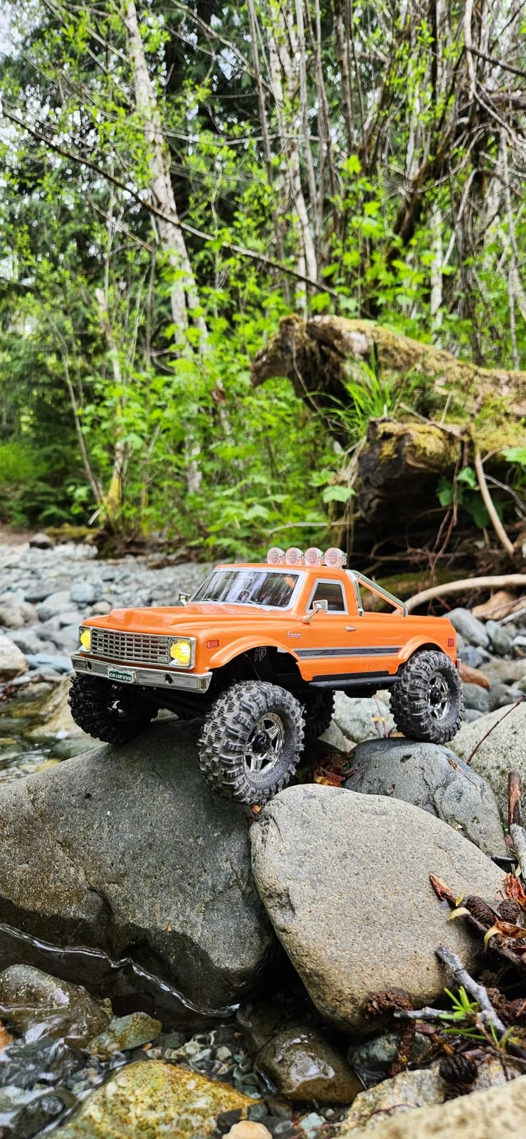 HOBBYPLUS CR18P EVO 2 Rock RC Crawler - 1/18 Scale Mini RC Crawler with Two-Speed Transmission, All-Metal Gears, Evolved EVO Platform, Ready-to-Run, Distinctive Styling Convoy Medium Olive Green customer photo 2