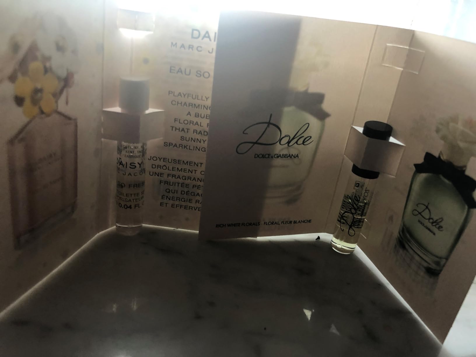 Tradeberry Perfume High End Designer Fragrance Sampler Set for Women - (Pack of 12 Sample Vials) customer photo 2