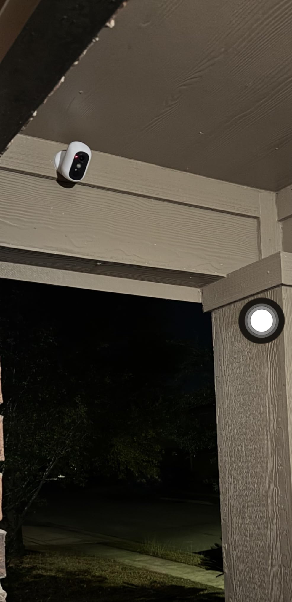 eufyCam C35, Wireless Security Camera, Outdoor and Indoor | Magnetic Mount, Color Night Vision, Local Storage, No Monthly Fee, IP67, Supports Solar Panel, White customer photo 1