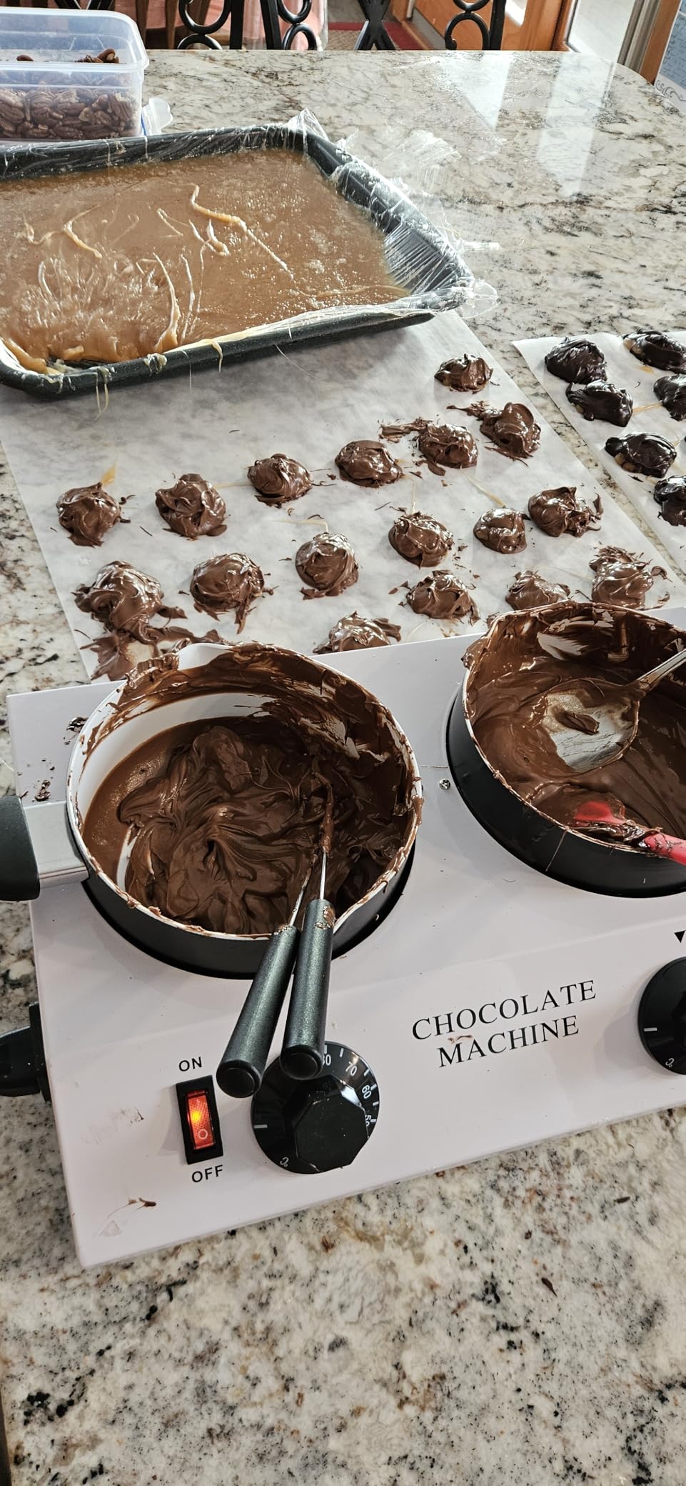 2026 Upgrade Chocolate Melting Pot,2x1L Chocolate Melting Machine(80W,110V) | Candy Dipping Tools,Electric Chocolate Tempering Machine for Chocolate,Candy,Butter Making Warming Coffee Milk Wine(80W,110V) customer photo 1