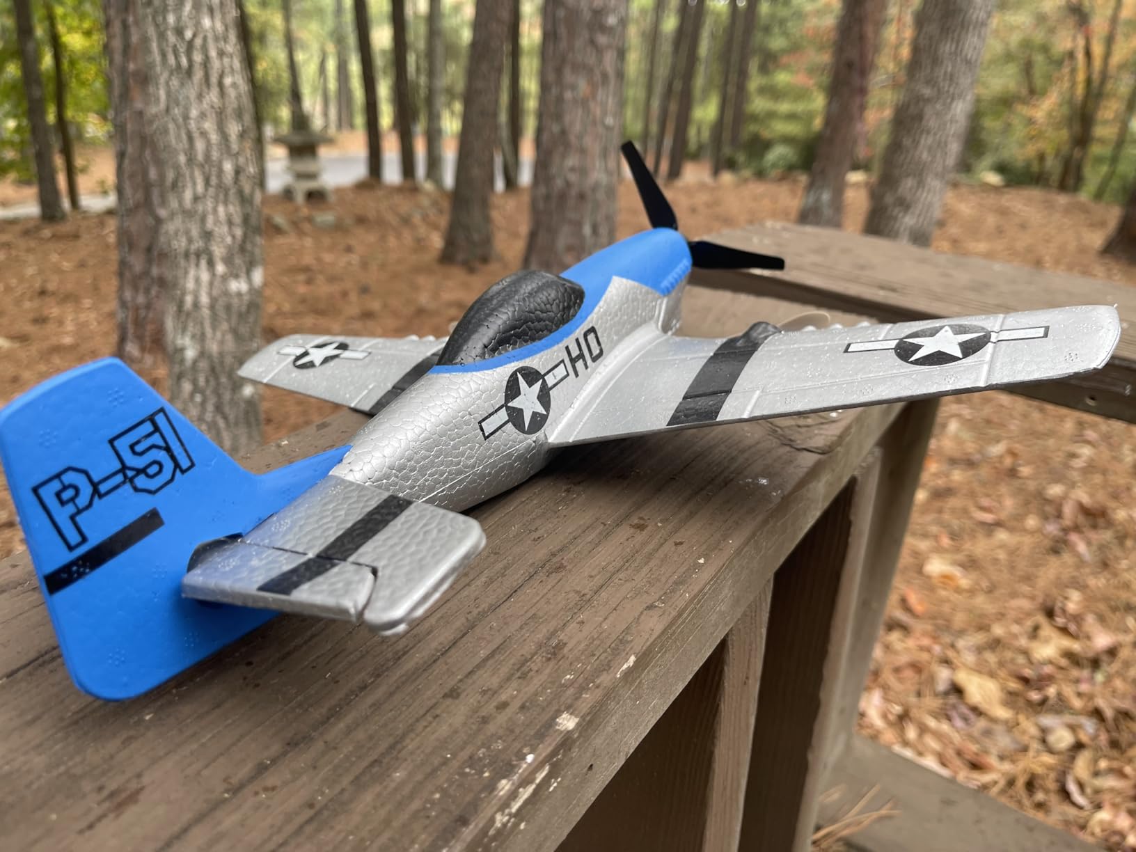 AIGIMU 3CH P-51 RC Airplane with 6-Axis Gyro for Beginners, Ready to Fly | Dual motors, 2 speed modes, hand-launch or glide takeoff, 40+ min runtime, 500 ft range, 2.4GHz control, durable EPP foam customer photo 1