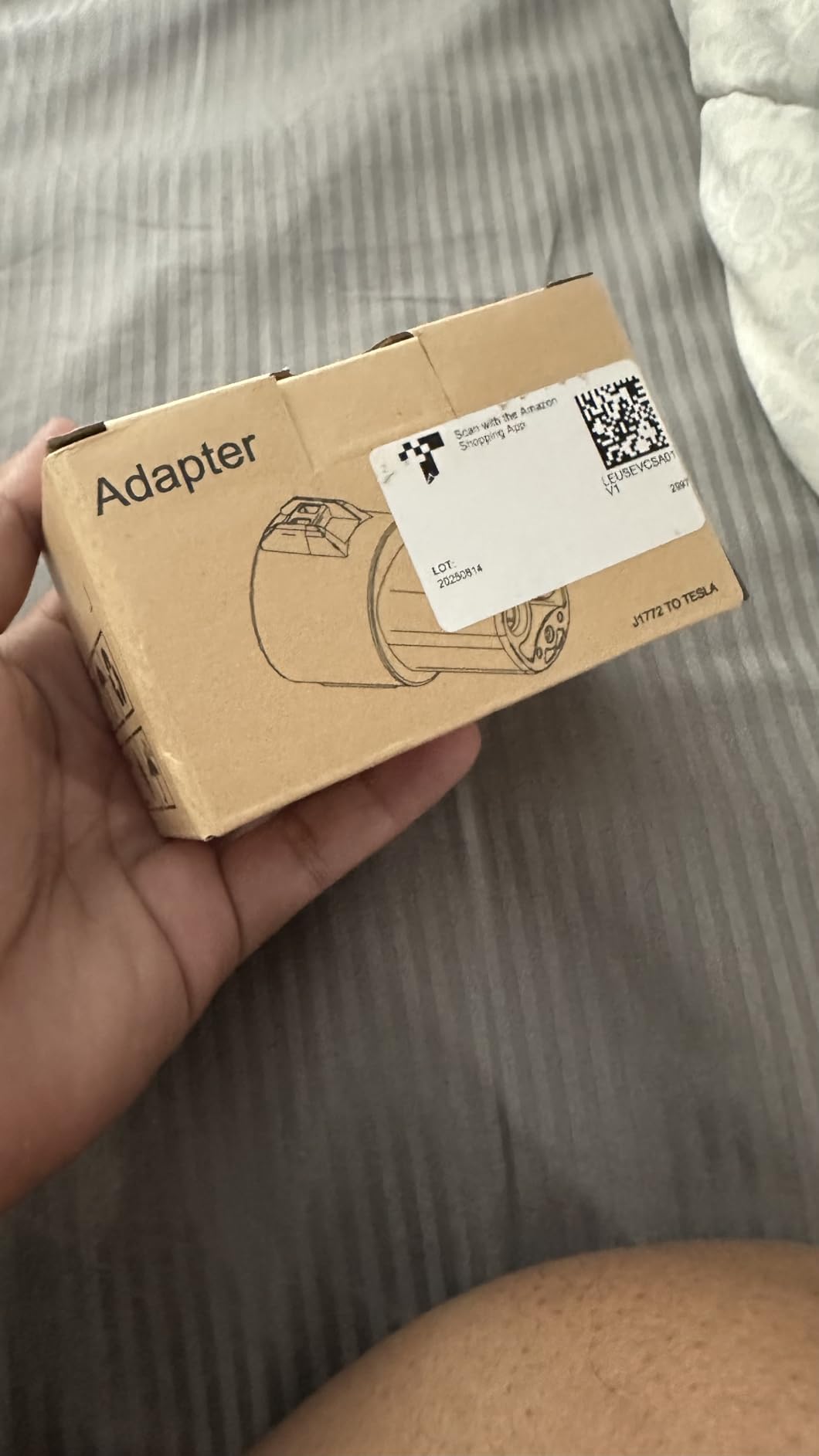 FOCSPROD J1772 to Tesla Charger Adapter, Max 80A 250V Fast Charging J1772 to NACS Adapter for Tesla Model 3/Y/X/S/Cybertruck - UL 2252 customer photo 1