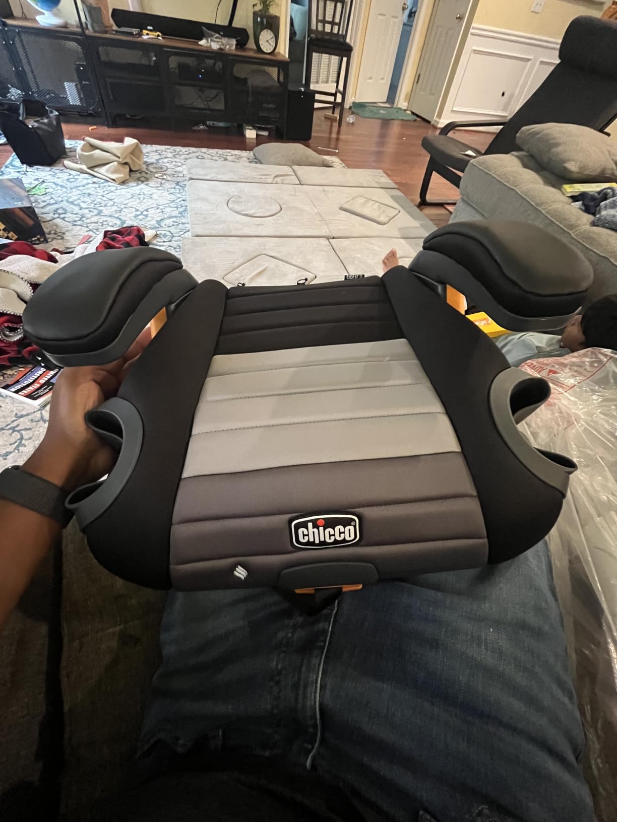 Chicco GoFit ClearTex Plus Backless Booster Car Seat with Latch, Obsidian/Black customer photo 2