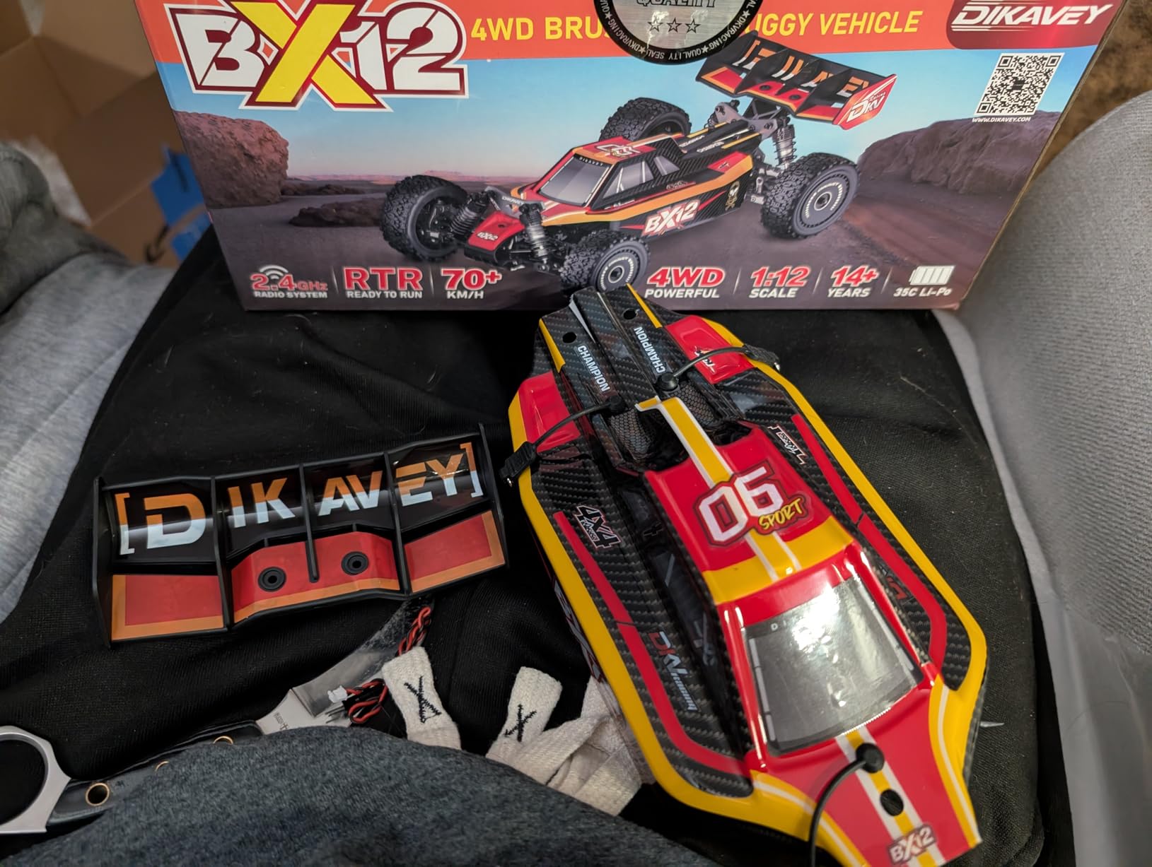 1/12 Brushless RC Cars for Adults, Remote Control Car for Fast | Max 42 MPH 4X4 High Speed Racing RC Buggy with 3S 2200 mAh Battery, Fast Off-Road RC Truck, Suitable as Gift for Beginner-Red customer photo 1
