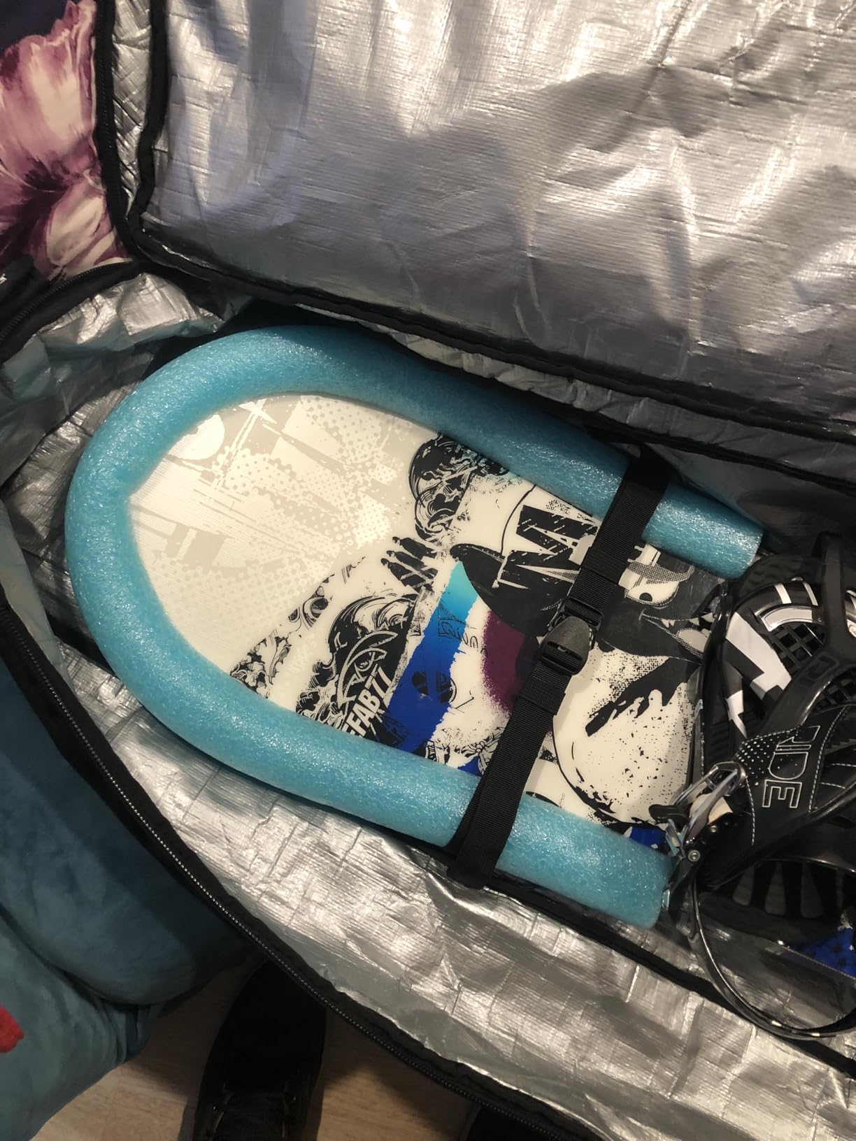 Dakine Low Roller Snowboard Bag, Snowboard Travel Bag customer photo 2