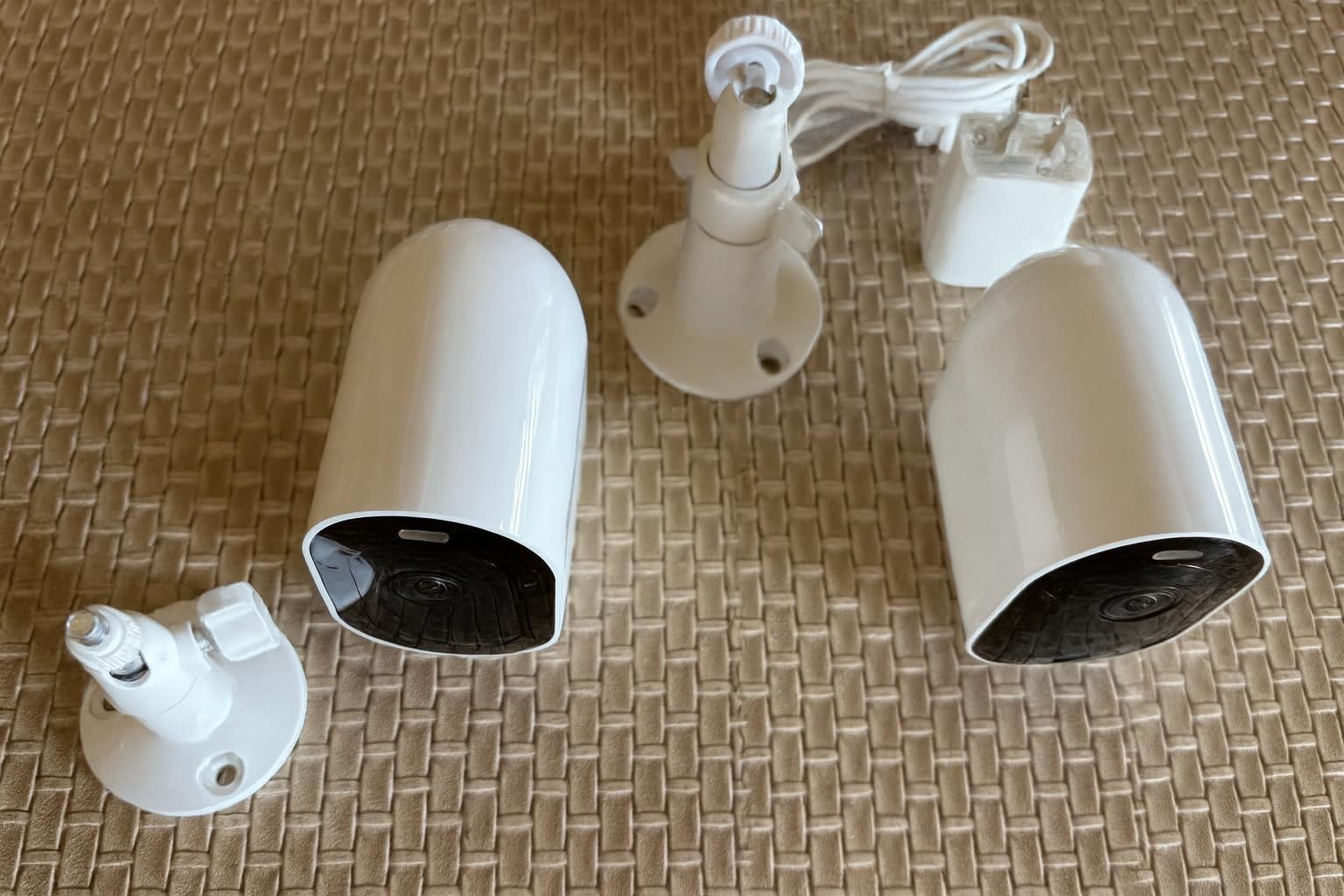 Arlo Pro Security Camera 2K HDR (6th Gen, 2025 Release) 4 Cam + 4 Solar Panels + 6 Months of Secure Plus Plan - Wireless Outdoor Camera, Battery Power, Person, Vehicle & Animal Detection, White customer photo 2