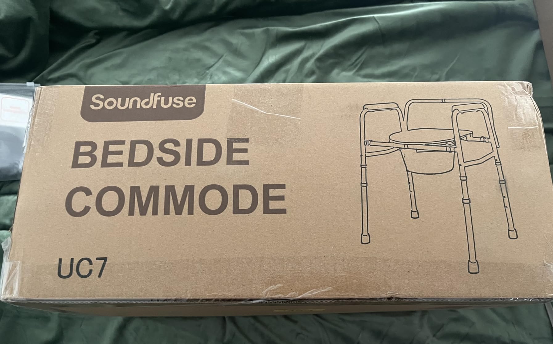 soundfuse 3 in 1 Bedside Commode Toilet for Seniors, Sturdy Dual-Crossbar, Height Adjustable, 7.5Qt Removable Bucket, 350 Lbs Stable Potty Chair customer photo 1