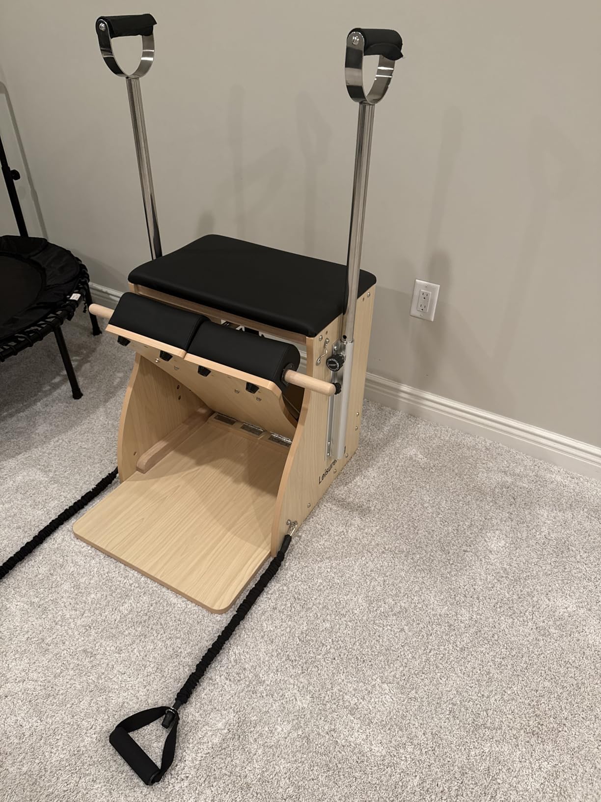 LeisureKing Pilates Combo Chair for Home Workouts, Wunda Chair with 5-Level Handles, Split Pedals, Resistance Bands customer photo 1