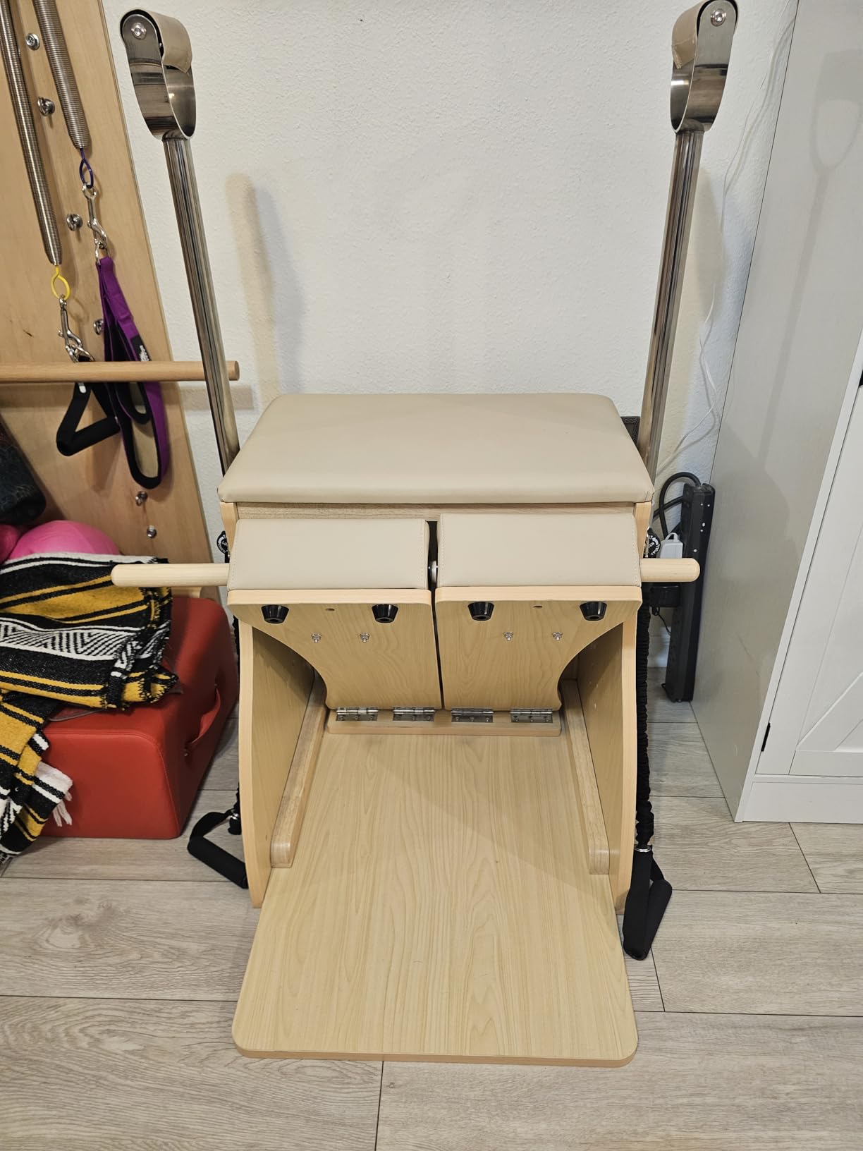 LeisureKing Pilates Combo Chair for Home Workouts, Wunda Chair with 5-Level Handles, Split Pedals, Resistance Bands customer photo 2