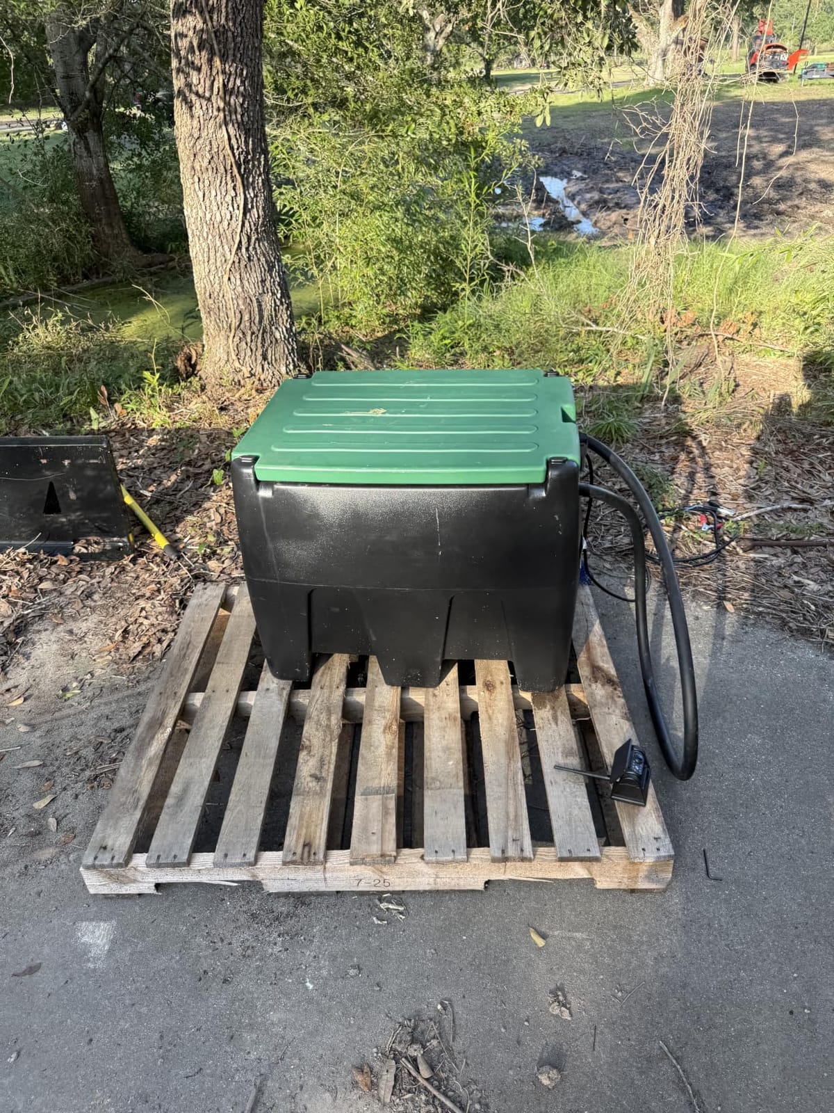 Fuel Transfer Tank, 50 Gallon for Diesel & Gasoline, Portable Fuel Tank with 12V Transfer Pump and 13.1ft Rubber Hose, 10.6 GPM Gas Tank, Auto Fueling Nozzle, Black customer photo 1
