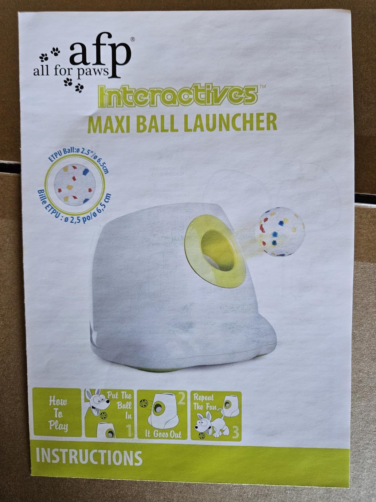 Automatic Ball Launcher for Dogs, Interactive Pet ETPU Balls Outdoor Thrower for Medium to Large Dogs, Ball Throwing Machine for Dogs, 6 ETPU Balls Included (2.5