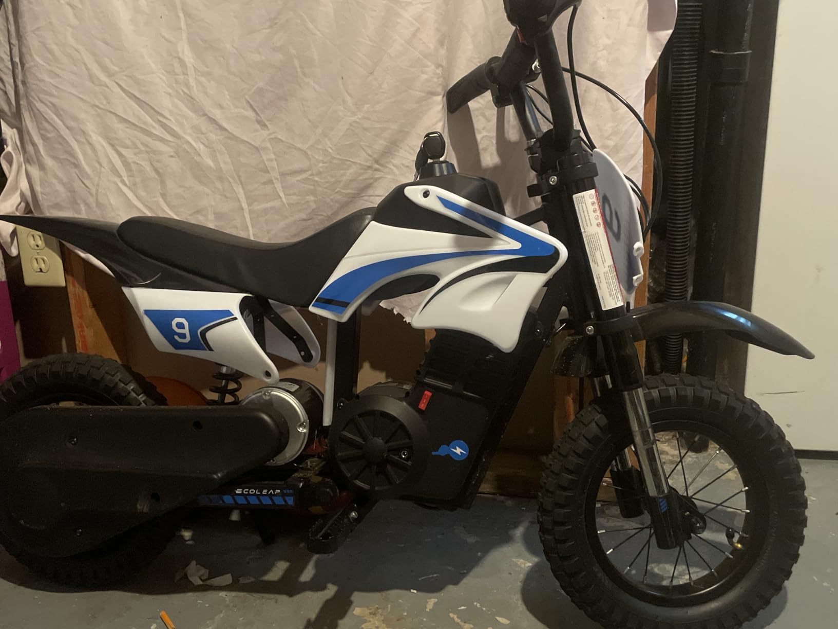 K1 Kids Electric Dirt Bike, 36V, 700W Peak Motor, 16 MPH | Electric motorcycle for kids ages 3-10, with up to 14-mile range and 3 speed modes customer photo 2