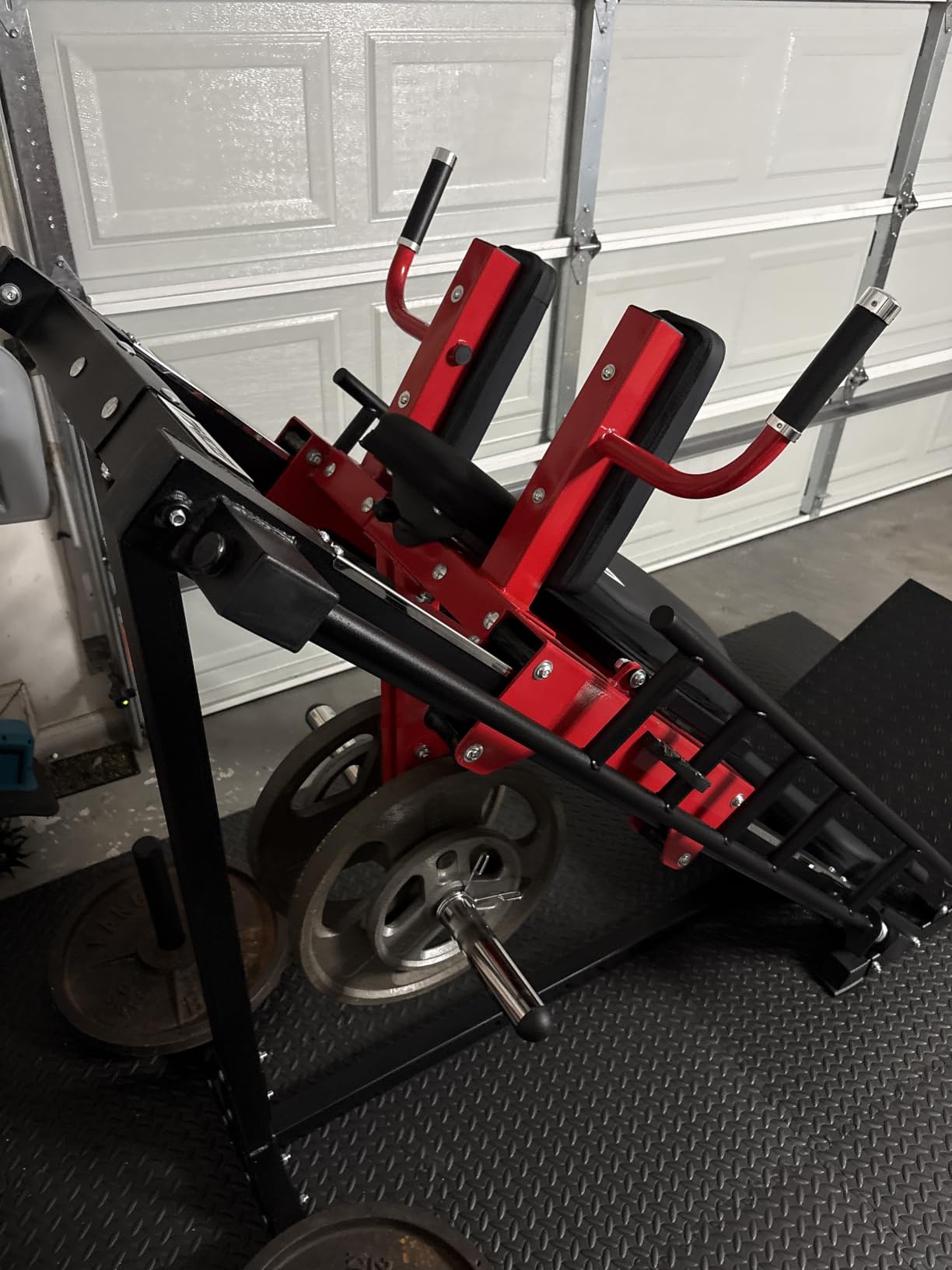 Leg Press Hack Squat Machine with Back Support Cushion, 3 in 1 Adjustable Leg Press Machine with Quad Track Roller System, Hack Squat Machine customer photo 1