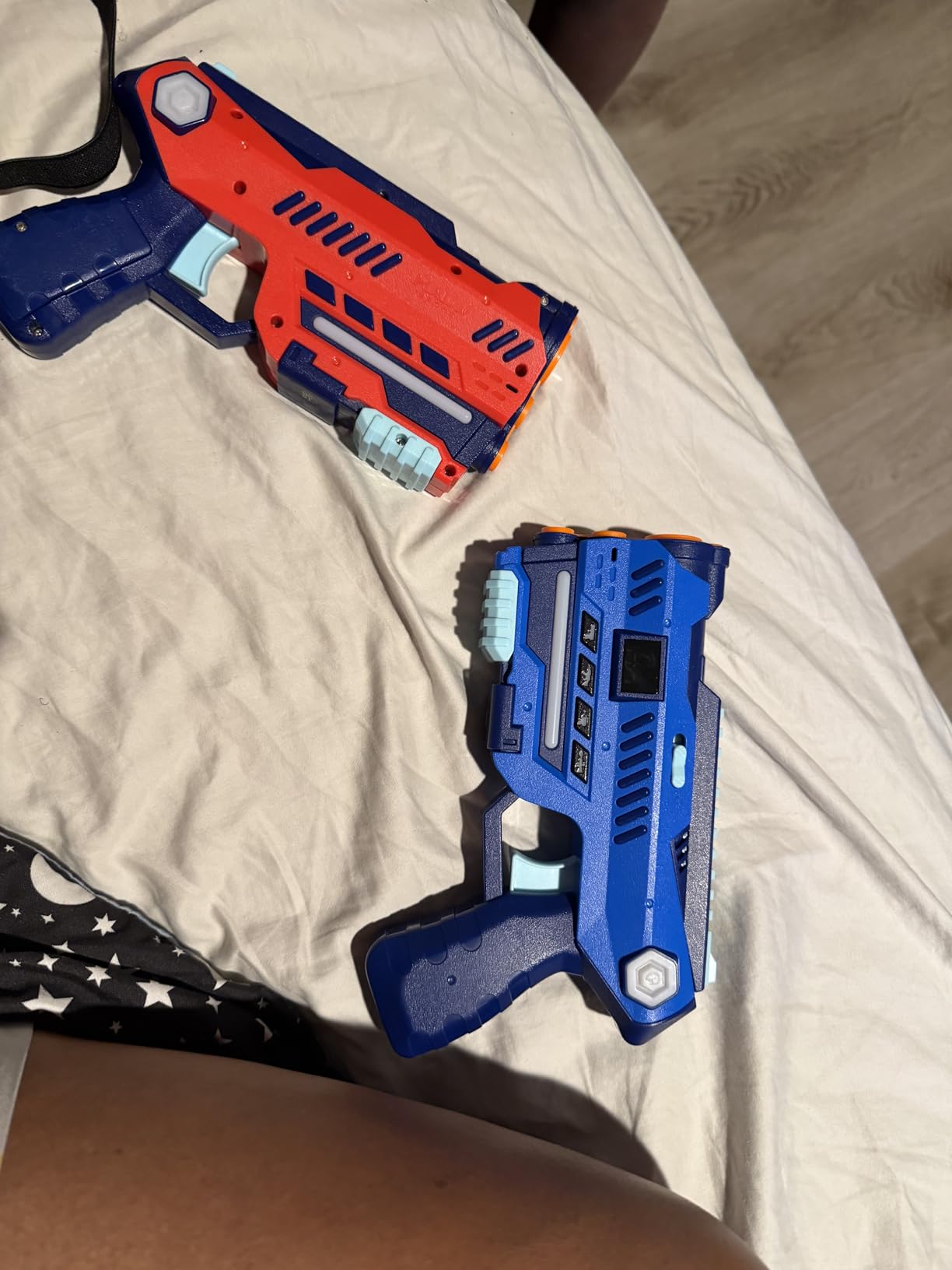 Laser Tag Set of 2 - Gifts for 8 9 10 11 12 13 Year Old Boy Gifts Birthday | Toys for Boys Ages 8-12 Years - Teens Boys Toys Age 8-10 Years Gift - Lazer Tag Guns & Vests customer photo 2