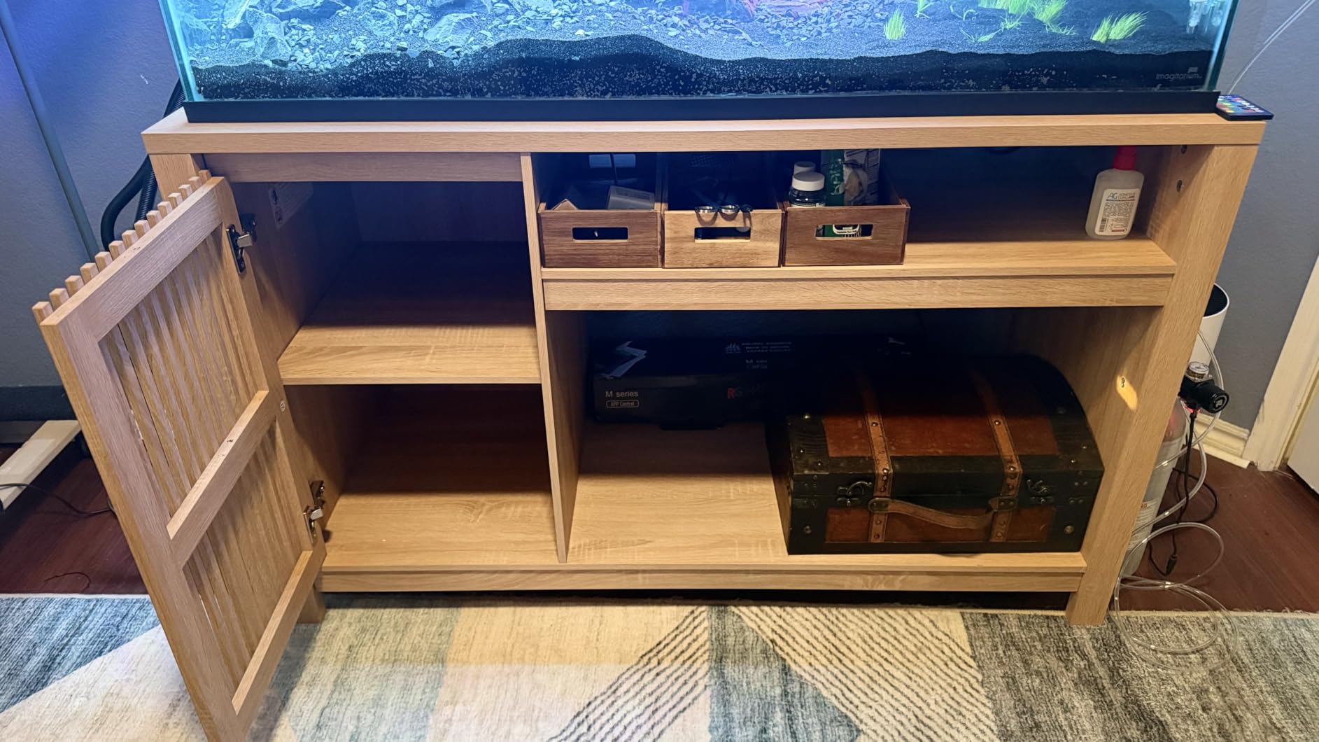 55-75 Gallon Fish Tank Stand with Power Outlet, Aquarium Stand with Cabinet, Heavy Duty Reptile Tank Stand Table for Fish Accessories Storage for Reptile Tank, Turtle, Reptil Terrarium customer photo 2
