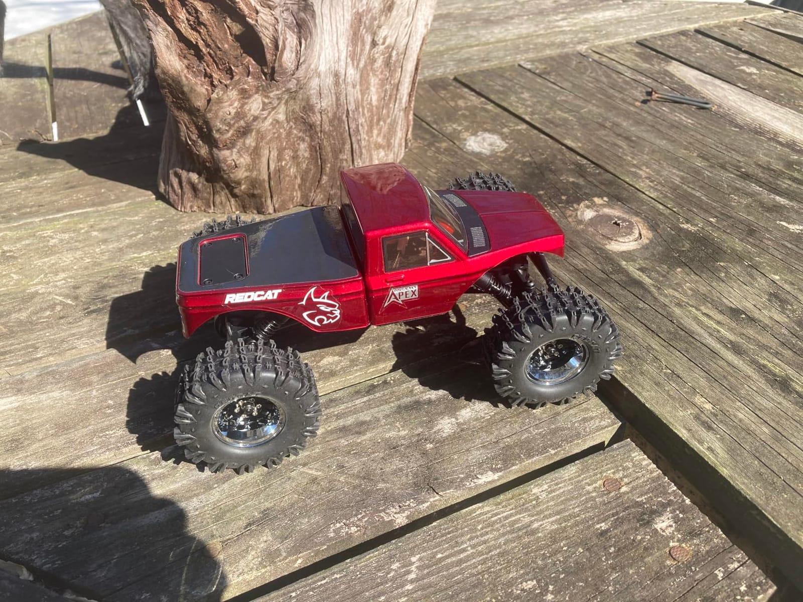 Redcat Racing Ascent-18 APEX, 1/18 Scale Brushless Electric Rock Crawler, Carbon Fiber, 4WD RC Car for Adults with 2.4GHz Radio System (Gray) customer photo 2