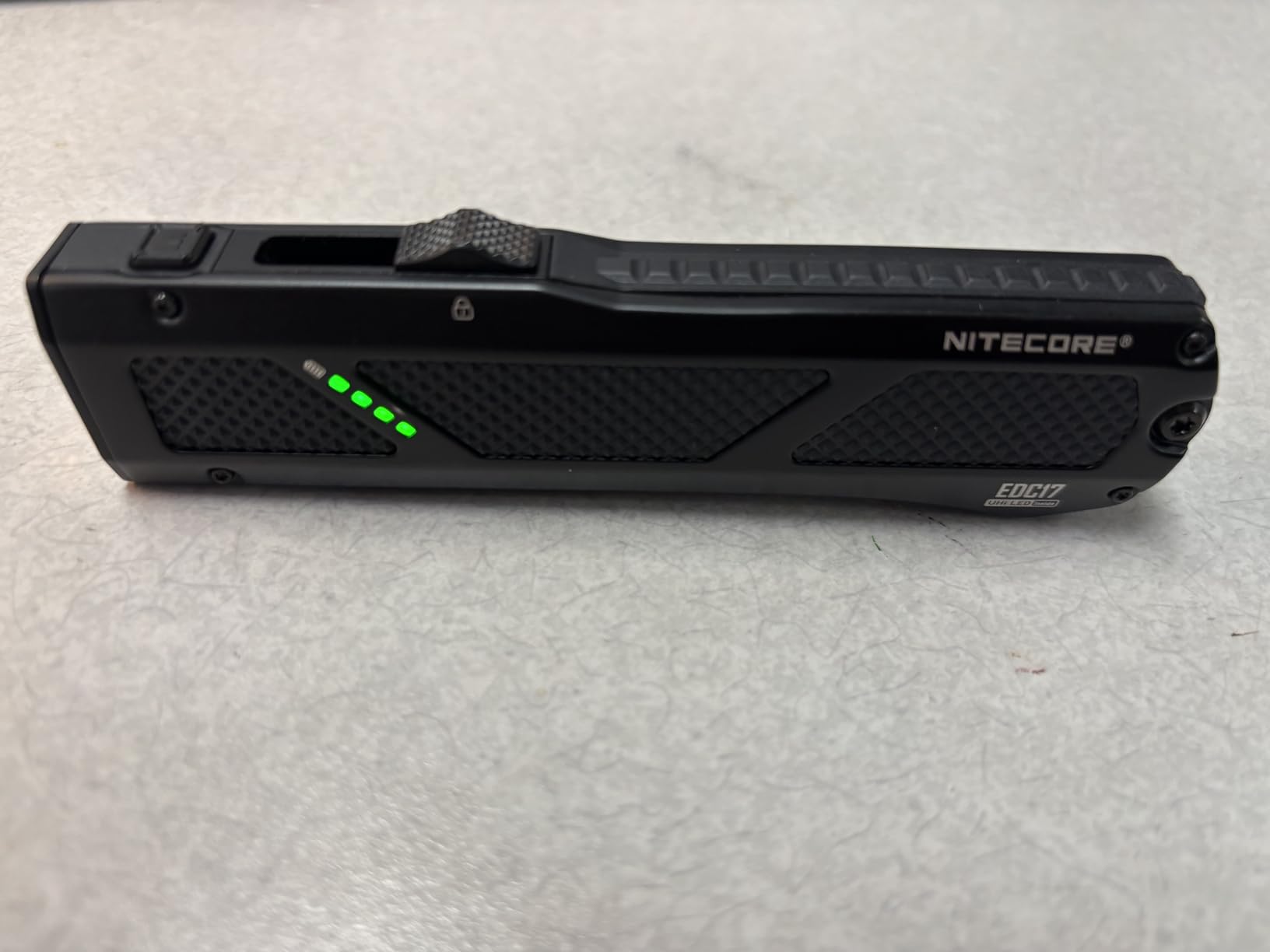Nitecore EDC17 1500 Lumens EDC Flashlight - 3-in-1 with White Light, UV Black Light and Green Module, Slim Flat Stainless Steel, USB-C Rechargeable customer photo 2