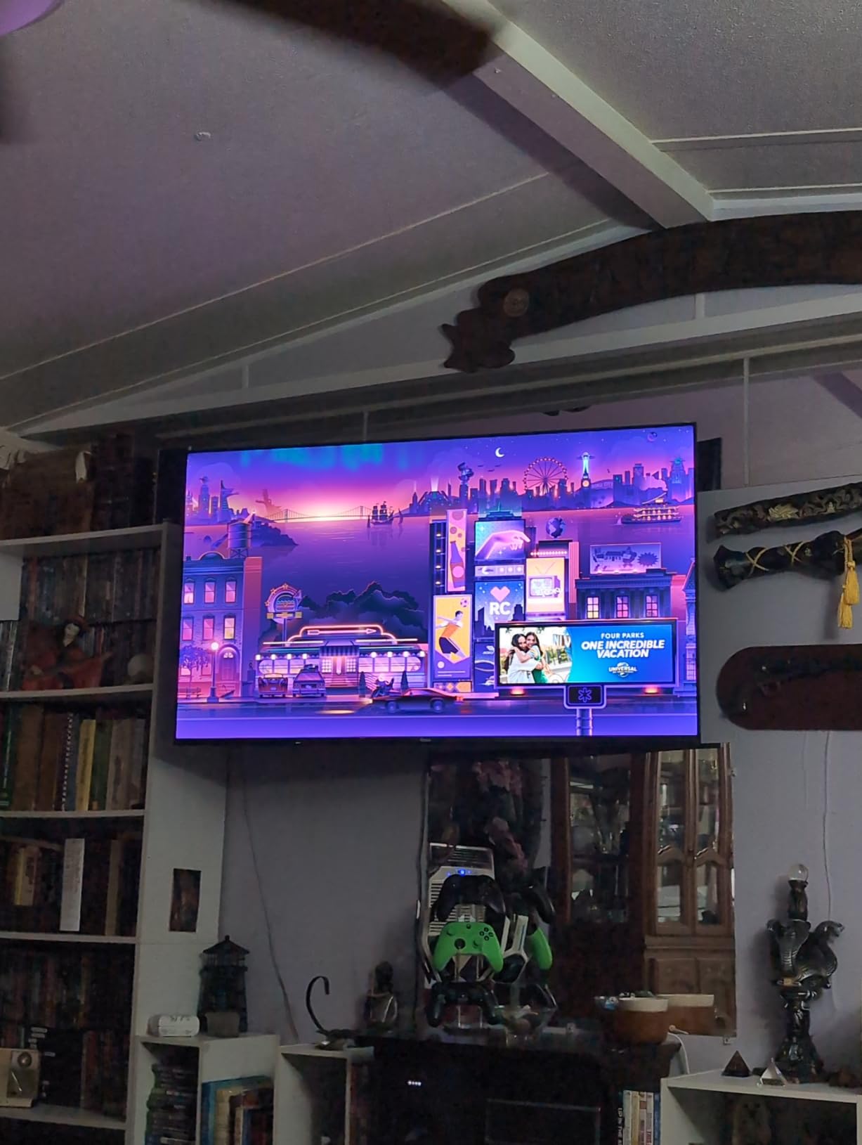 Roku 50-Inch Select Series Smart TV 2026-4K QLED TV - Roku TV | Flat Screen QLED Television with Voice Remote, Wi-Fi & Bluetooth Headphone Mode customer photo 2