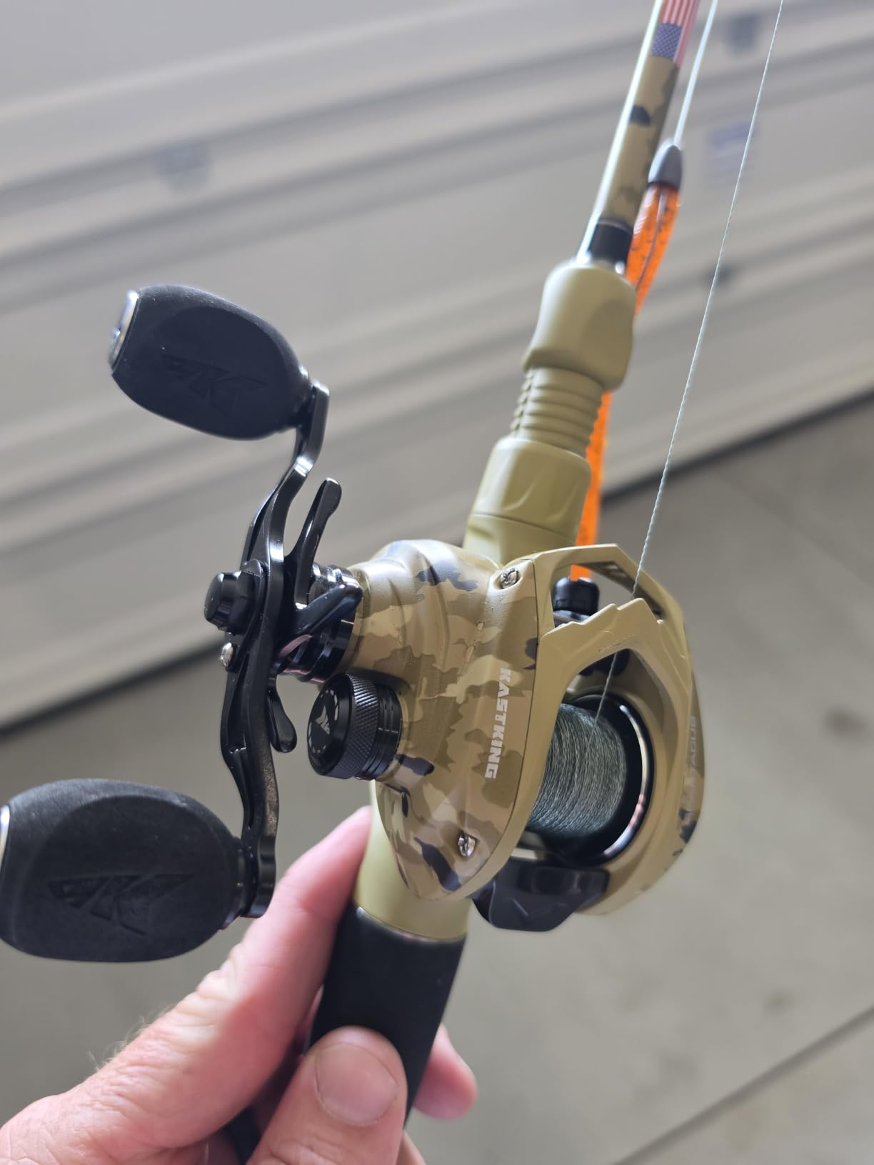 KastKing Spartacus Defender Twin-Tip Fishing Rod and Reel Combo | Baitcaster & Spinning Combo, 2-Piece Rod, Extra Tip, KastFlex IM7 Graphite Blanks, Camouflage Finish, Freshwater Fishing customer photo 2