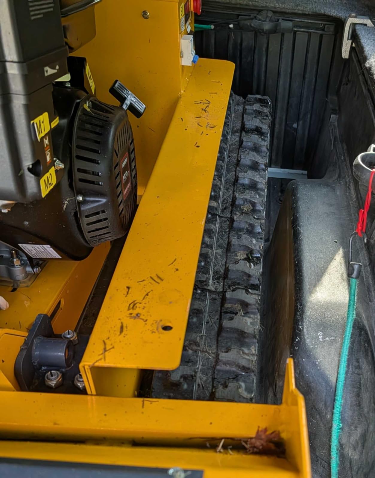 Remote Control Flail Mower with 459cc High-Power Engine | 39.4