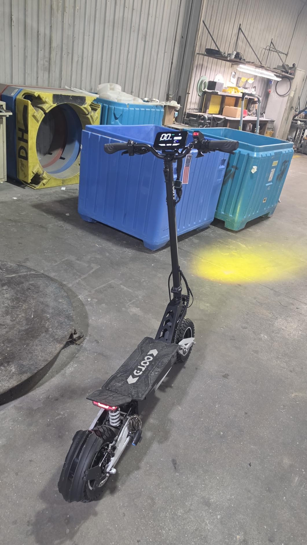 T10 Electric Scooter for Adults, 48V 18AH Battery Up to 46 Miles Long Range & Powerful Motor, 31 MPH Max Speed, 11 Inch All-Terrain Tires Folding Commuter E Scooter with Dual Suspension & LCD Display customer photo 1