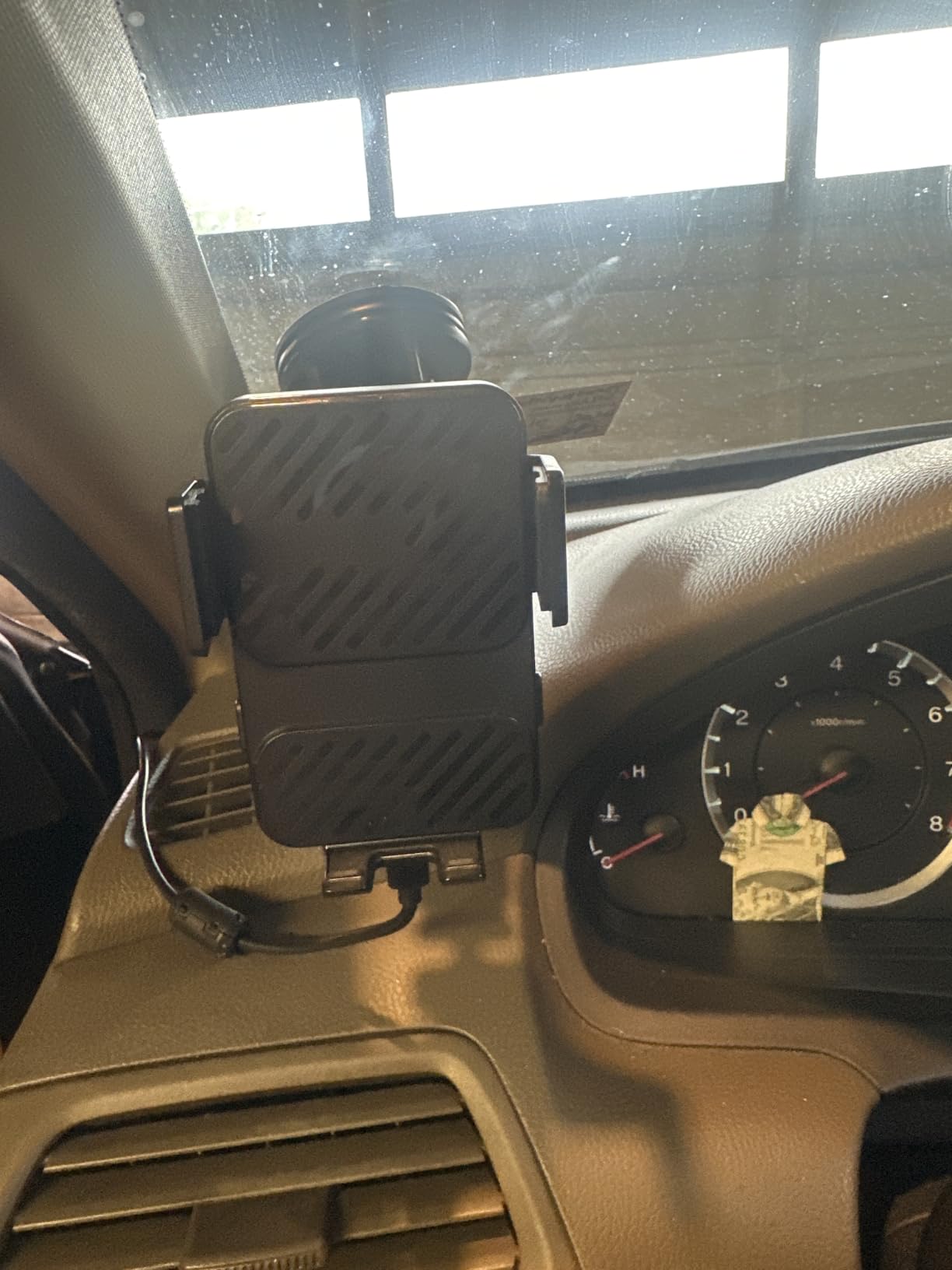 3 in 1 Wireless Car Charger, Phone Holders for Your Car 15W Fast Charging Auto Clamping, Car Phone Mount for iPhone 17 16 15 14 13 Mini Pro Max XR, Samsung Galaxy S25 Ultra S24 S23 S22 S21 customer photo 2