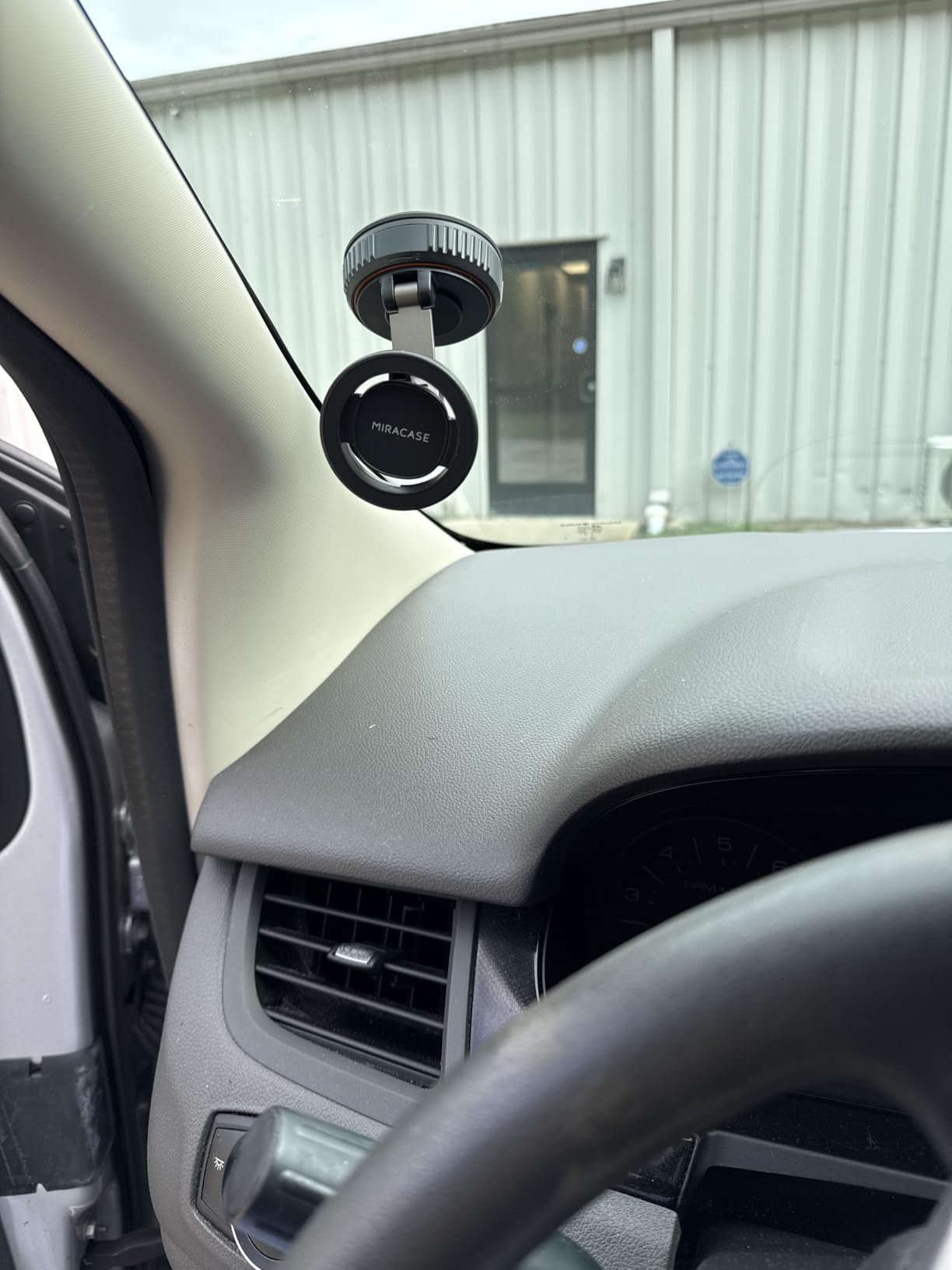 Miracase for MagSafe Car Mount[3600gf Strong Magnet & 89+LBS Suction Base]Vacuum Magnetic Phone Holders for Your Car, 360° Adjustable Dashboard & Windshield Mount with Dash Accents for All Smartphones customer photo 2