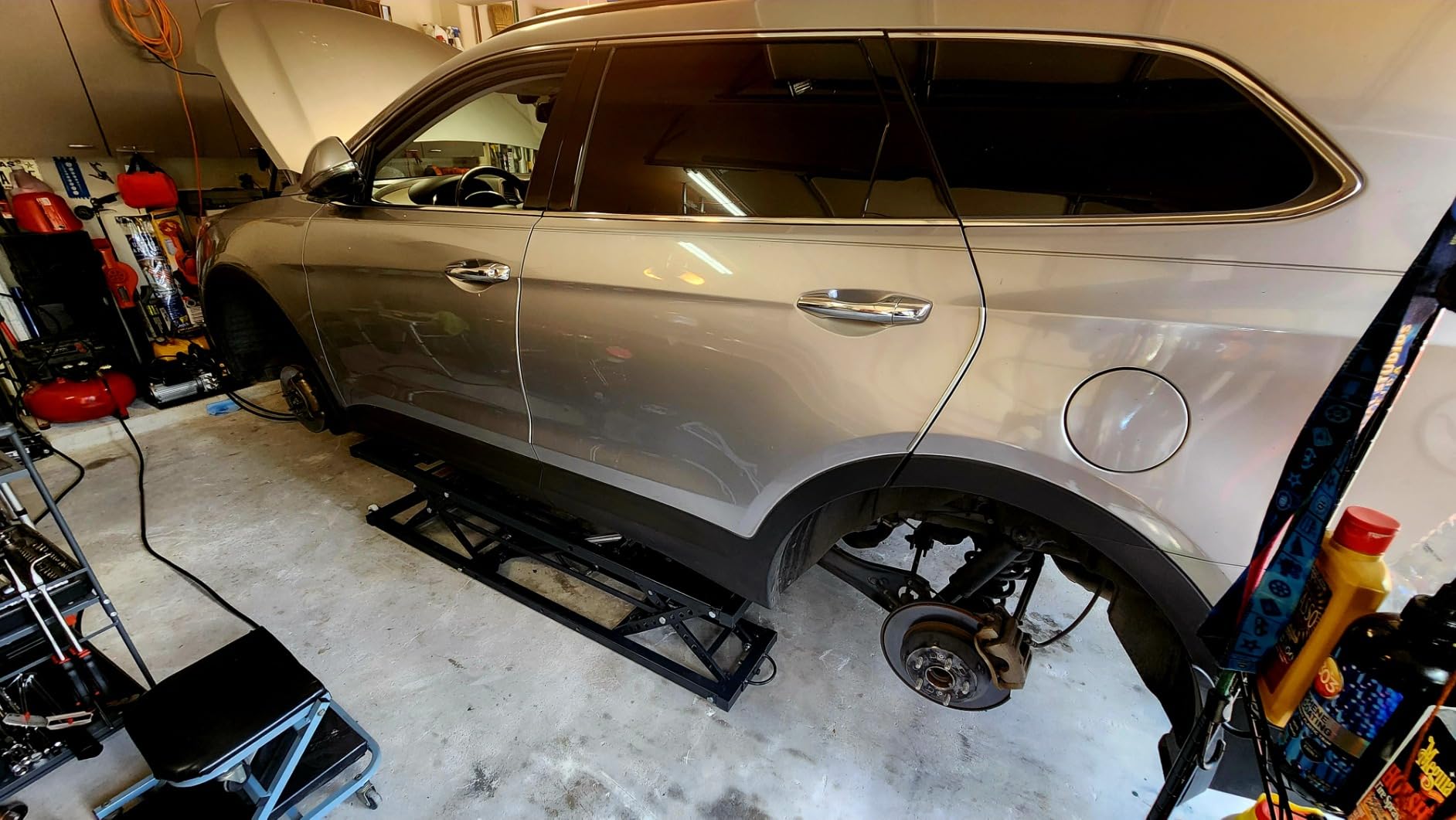 VEVOR Portable Car Lift, 4400 lbs Capacity, Heavy Duty Steel Quick Lift with 23