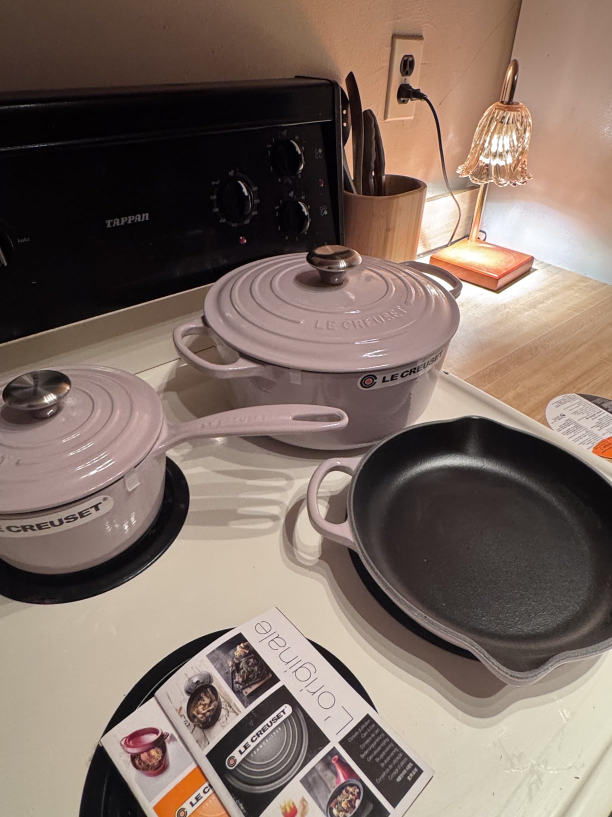Le Creuset Enameled Cast Iron Signature Cookware Set, 9 pc., Sea Salt customer photo 2