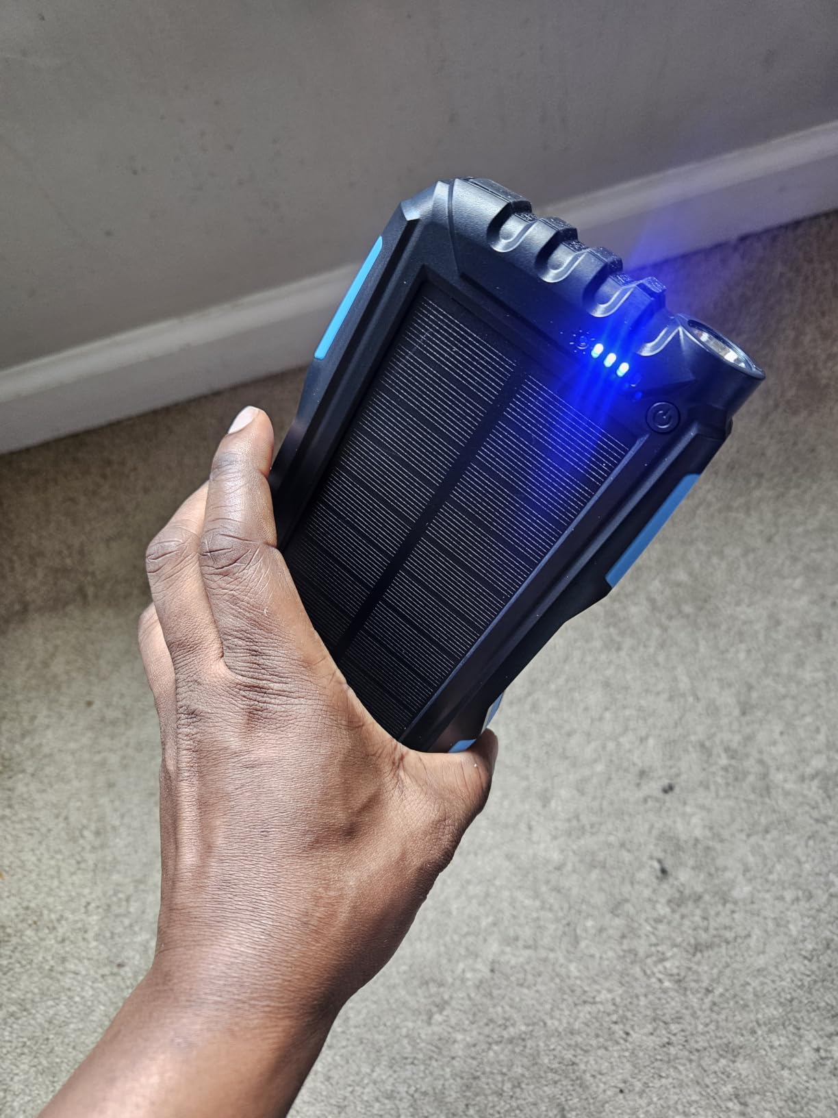 Mregb Solar Charger Power Bank 42800mAh, Portable Charger, Solar Power Bank, External Battery Pack 5V3.1A QC 3.0 Fast Charger Built-in Super Bright Flashlight customer photo 1