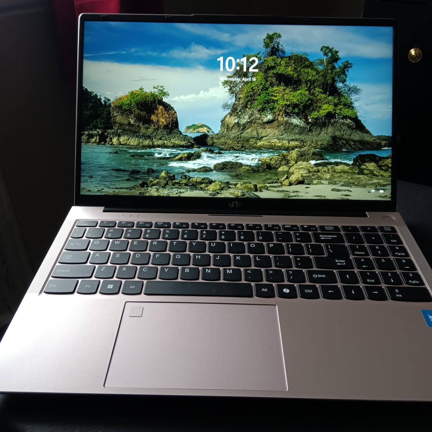 NIMO 15.6 AI-Ready-Laptop, AMD R7-8745HS 8 Core 16GB RAM 512GB SSD (beat R9 7940HS Up to 4.9GHz) 780M-Radeon FHD IPS 100W Fast PD for LLM Prototyping, Data Visualization & Light Gaming, 2-Yr Warranty customer photo 2