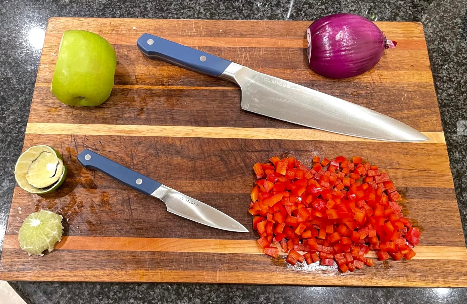 Misen 8 Inch Chef's Knife, ACUTO440 Japanese High-Carbon Steel Kitchen Knife, Blue customer photo 1