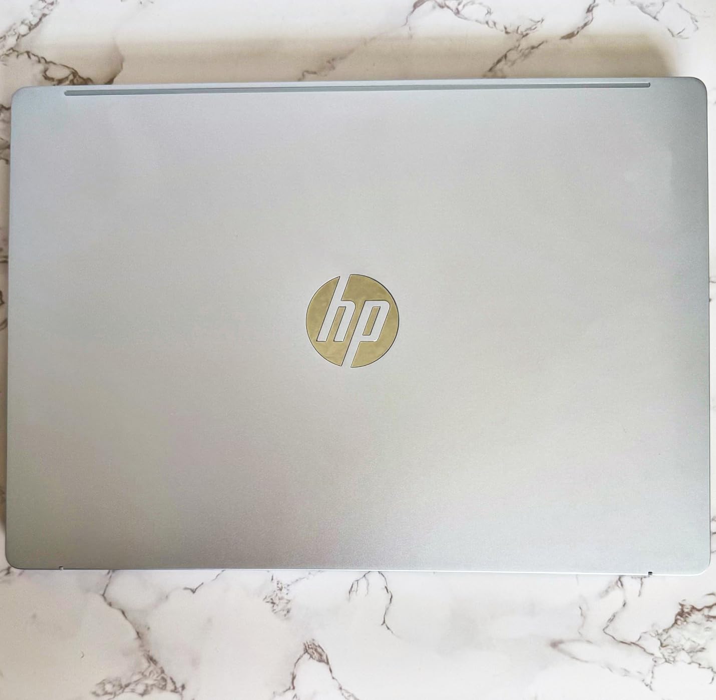 HP OmniBook 3 16 inch Next Gen AI PC, 2K Touchscreen, AMD Ryzen AI 5 430, 16 GB RAM, 512 GB SSD, AMD Radeon 840M GPU, Windows 11 Home, Glacier Silver customer photo 1