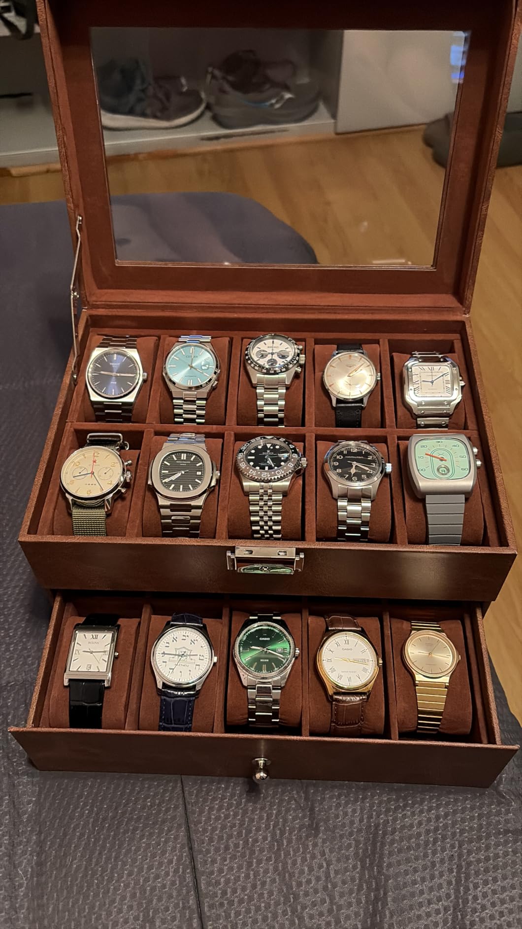 SONGMICS 20-Slot Watch Box, 2 Layers, Glass Lid, Lockable | Watch Case, Display Case, Tan, BRIDIE Collection UJWB020KZ02S customer photo 1