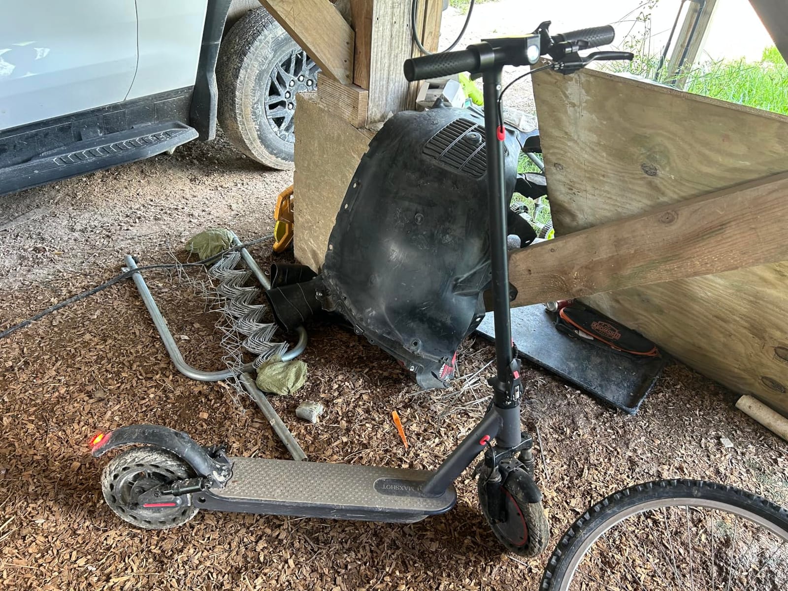 VOLPAM Electric Scooter with Dual Suspensions, 350W/500W Motor, 60/40/31/23 Miles Long Range, Dual Braking, Max Load 264 lbs customer photo 2
