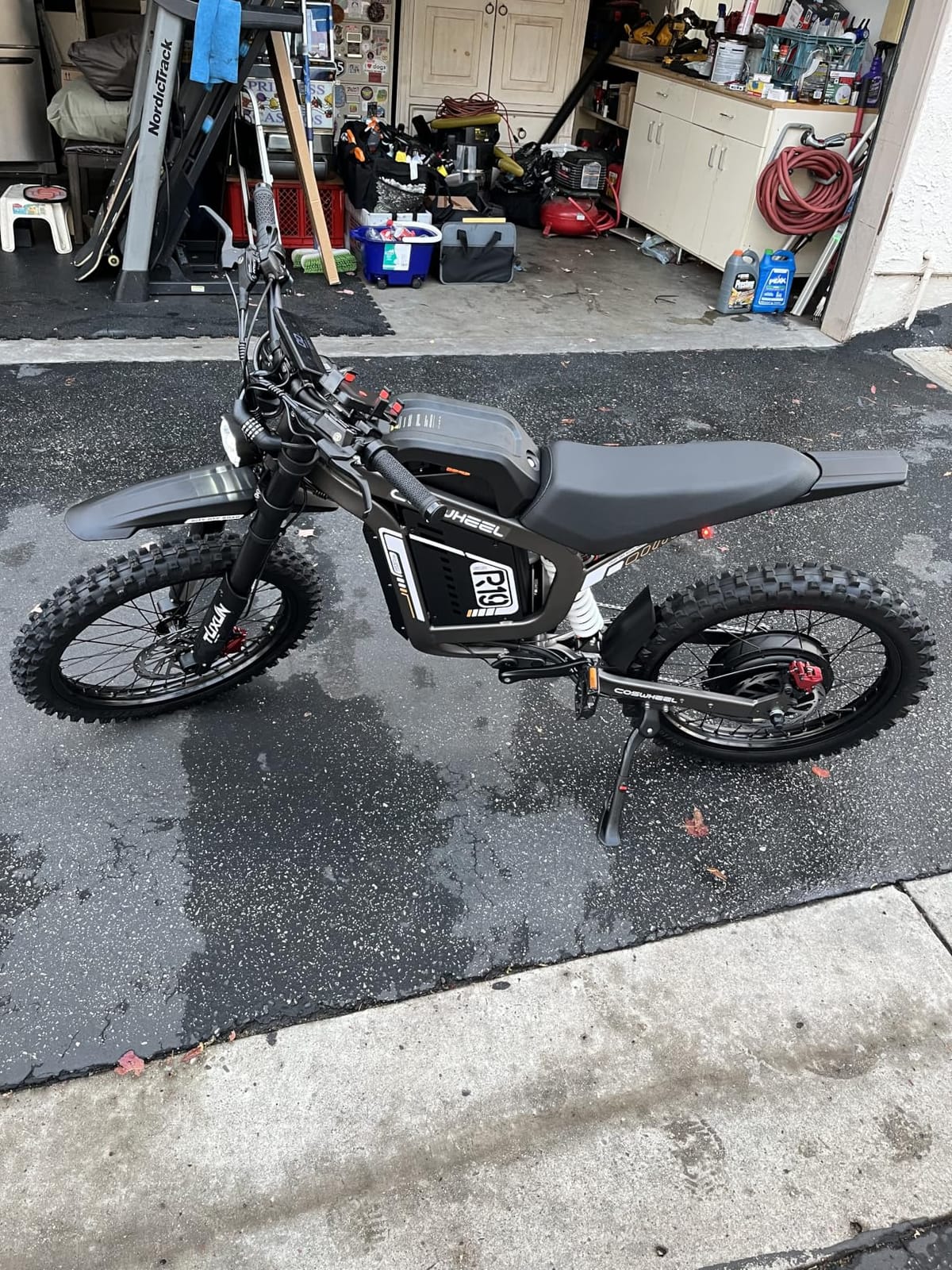 COSWHEEL R19 Electric Dirt Bike, 9000W Peak Motor Electric Motorcycle | 60MPH,72V 40Ah Battery ,19