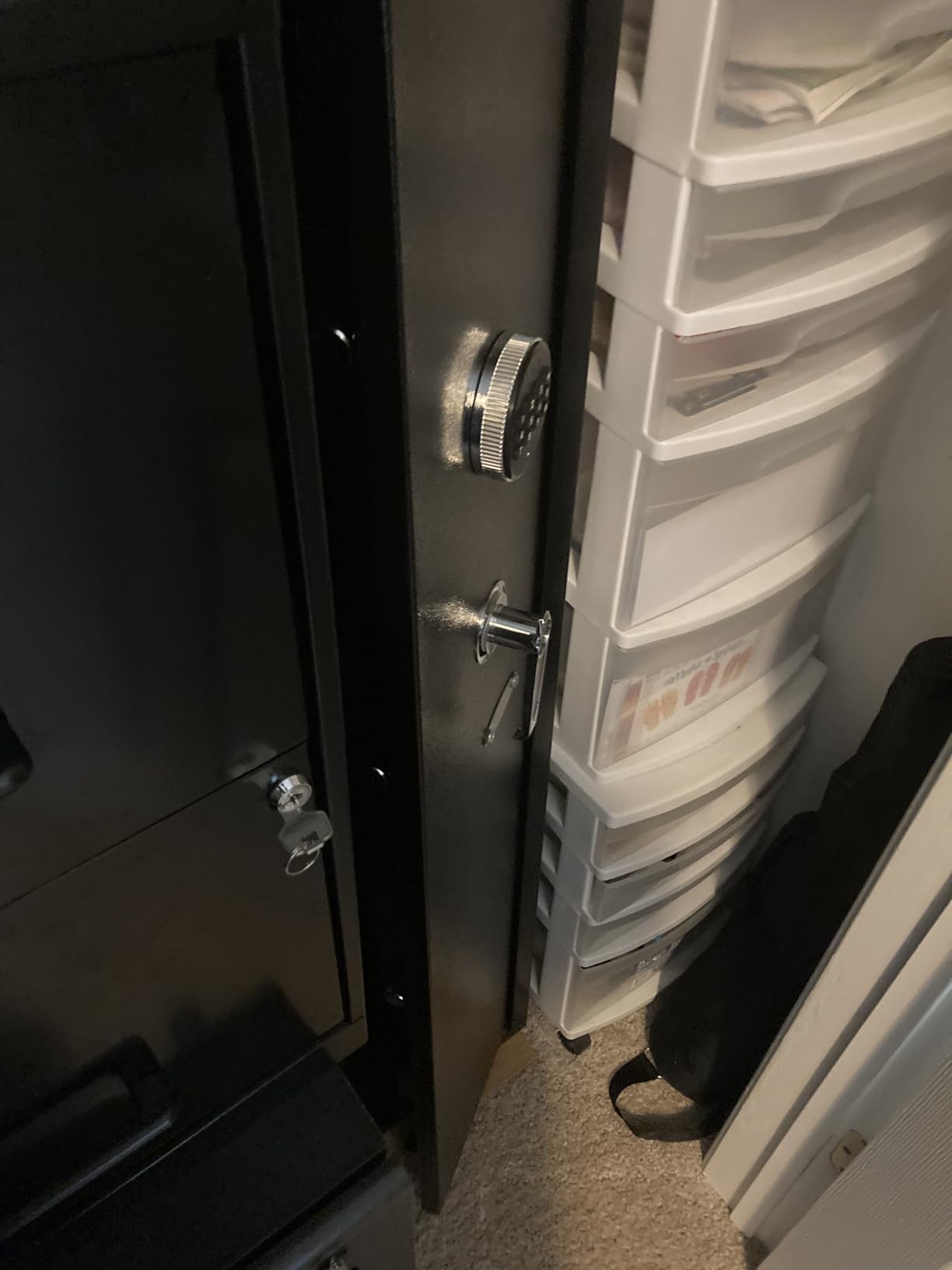 INTERGREAT 20 Rifle Gun Safe, Keypad Gun Safe for 10-16 Rifles and 4 Pistol Storage Pockets, 21